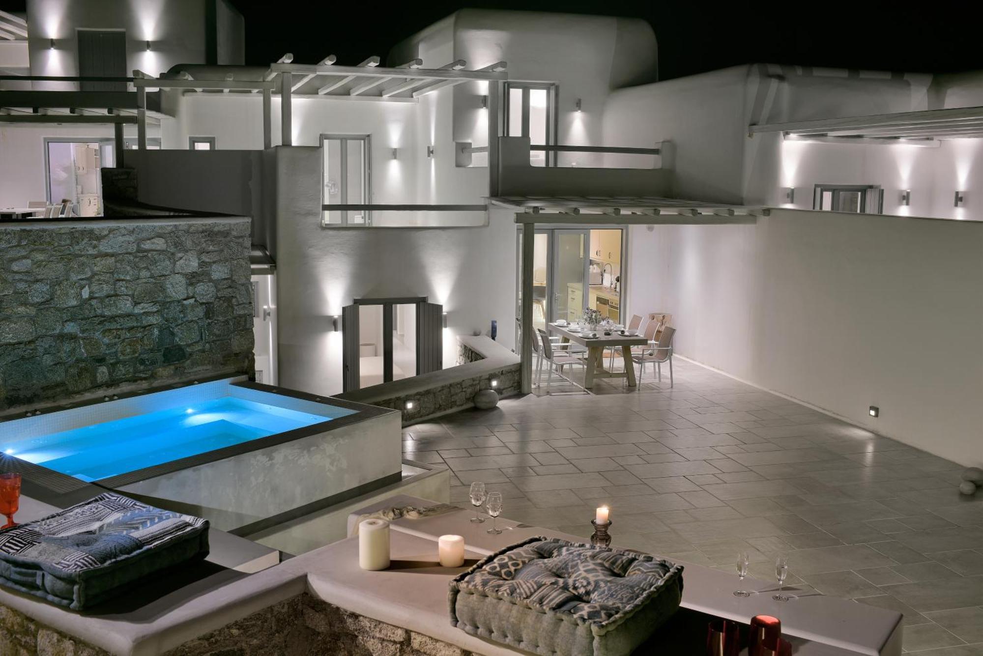 Sapphire 6bed With Pool And Hot Tub In Villa Ornos (Mykonos)