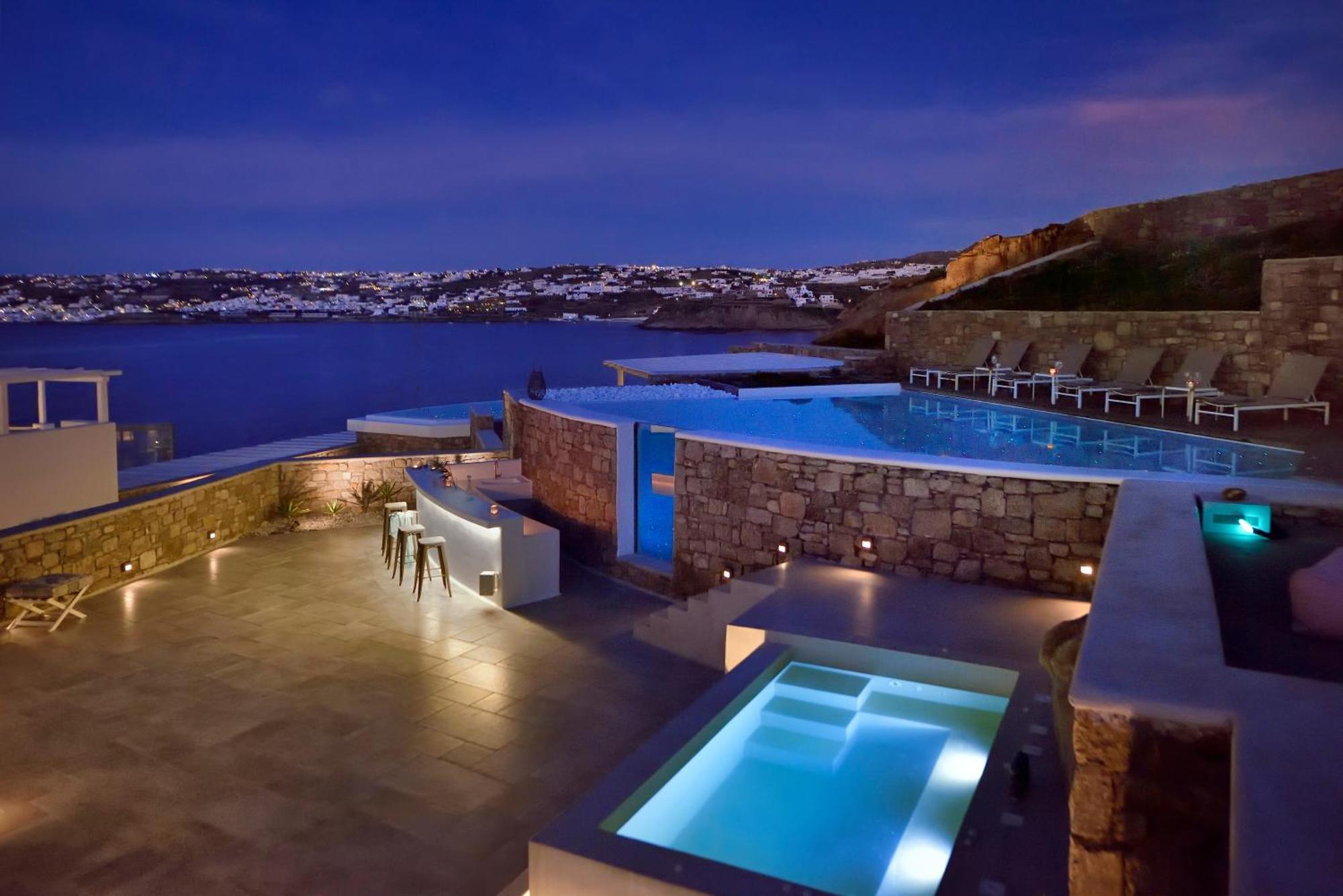 Sapphire 6bed With Pool And Hot Tub In Villa Ornos (Mykonos)