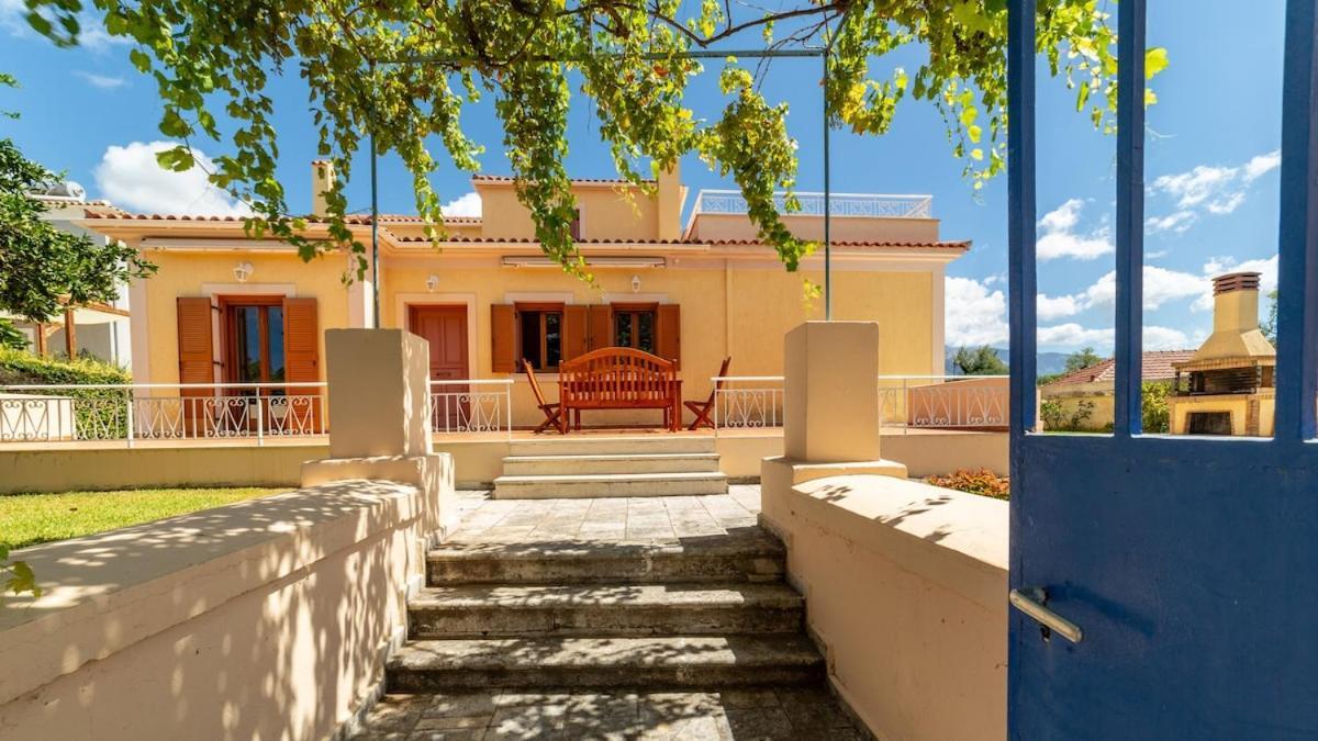 Katerina Bbq & Pool! Villa