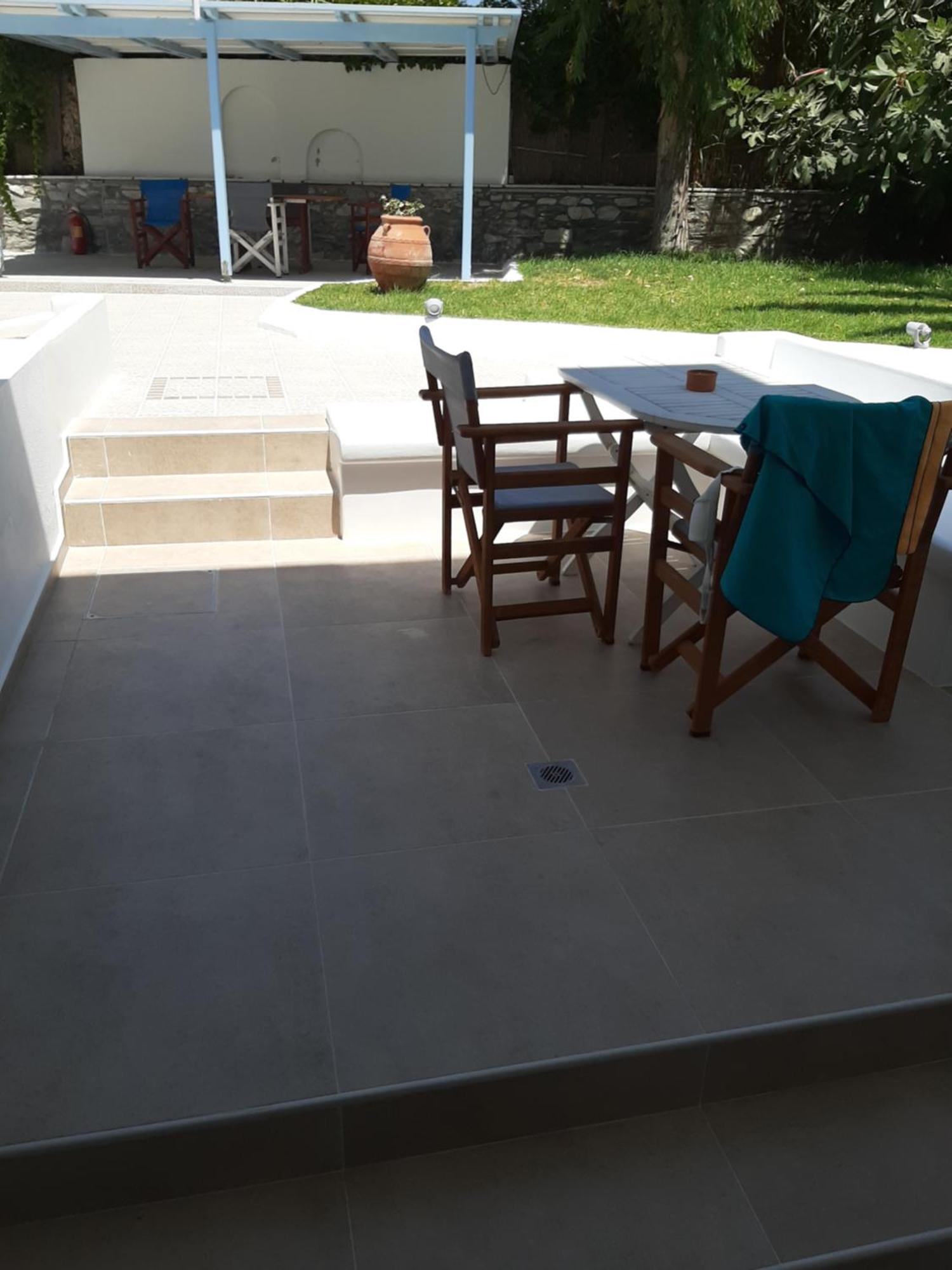 Stella Naxos Island Aparthotel
