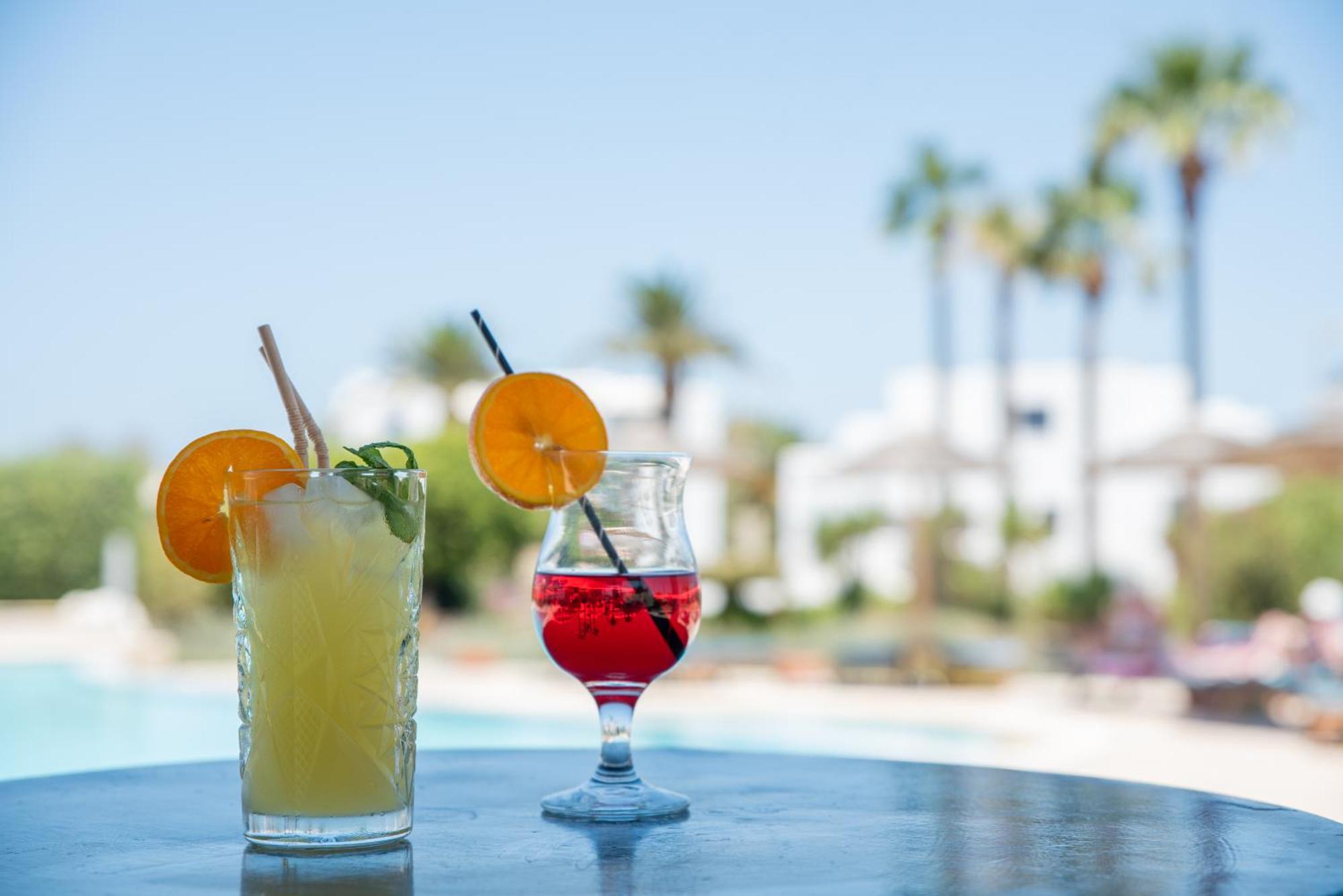 Stella Naxos Island Aparthotel 3*