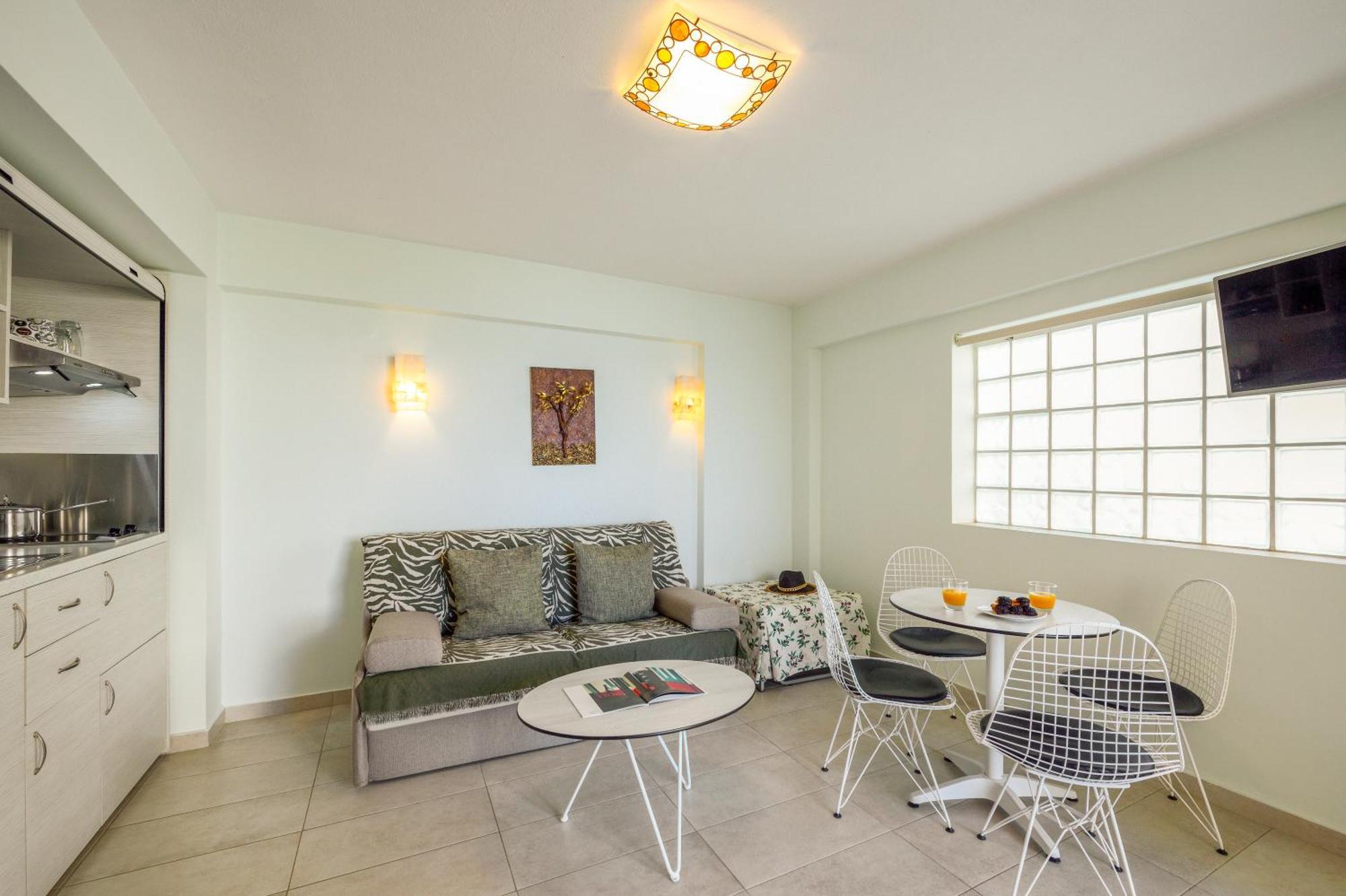 Apartment Elpiniki Luxury