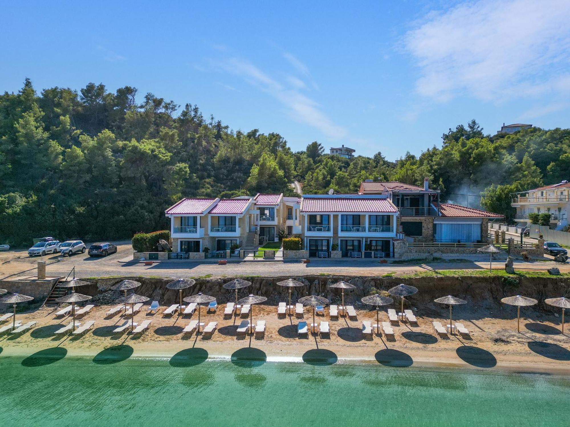 Elpiniki Luxury *