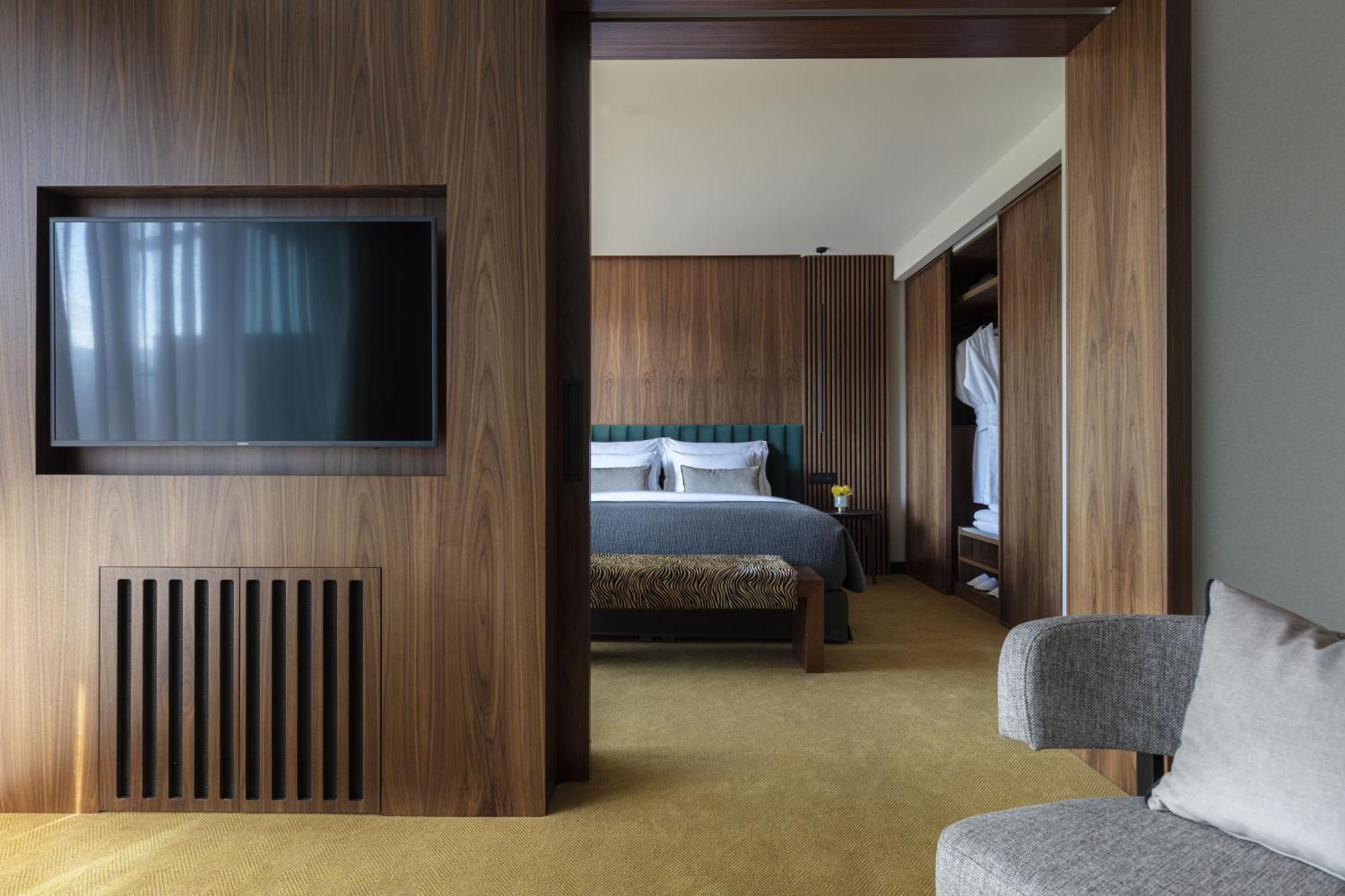 The Lynx Mountain 5*