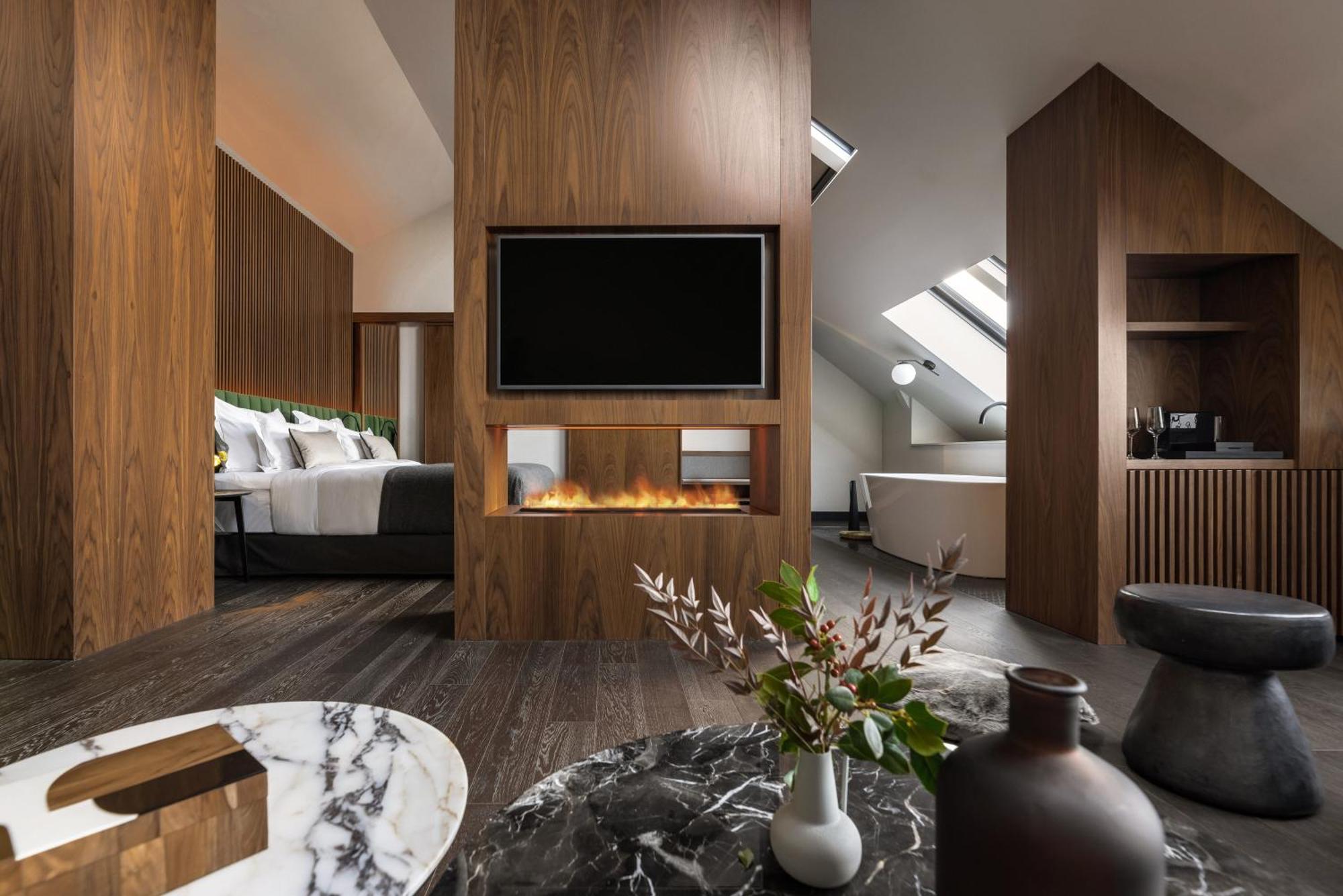 The Lynx Mountain Hotel 5*