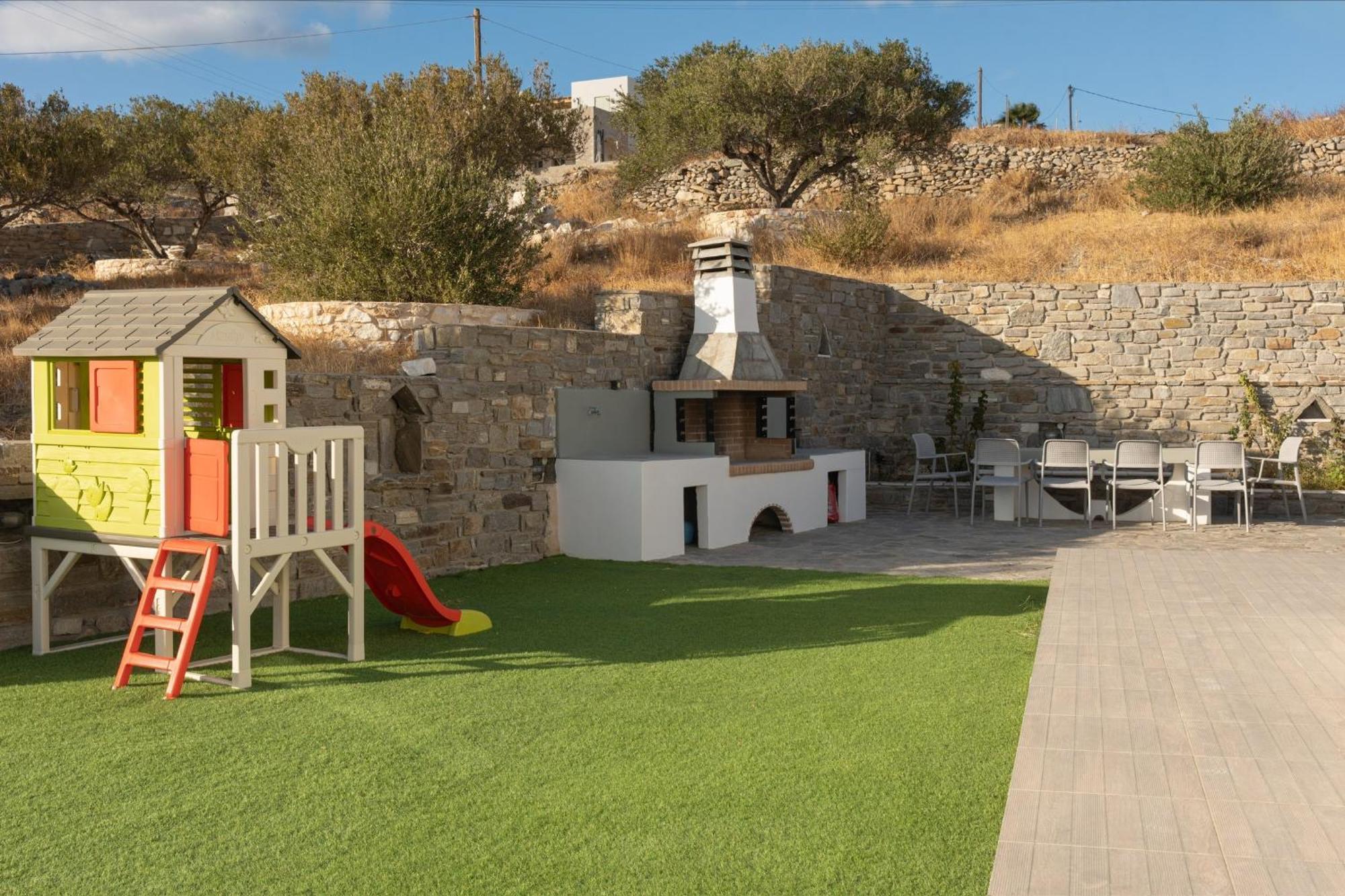 Jessy 150m² With Full Privacy * Parikia (Paros)