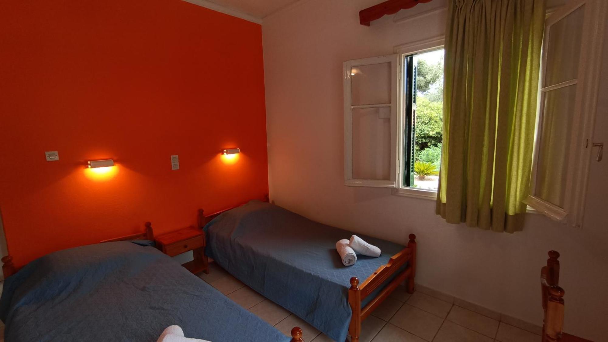 Apartment Dimitris *