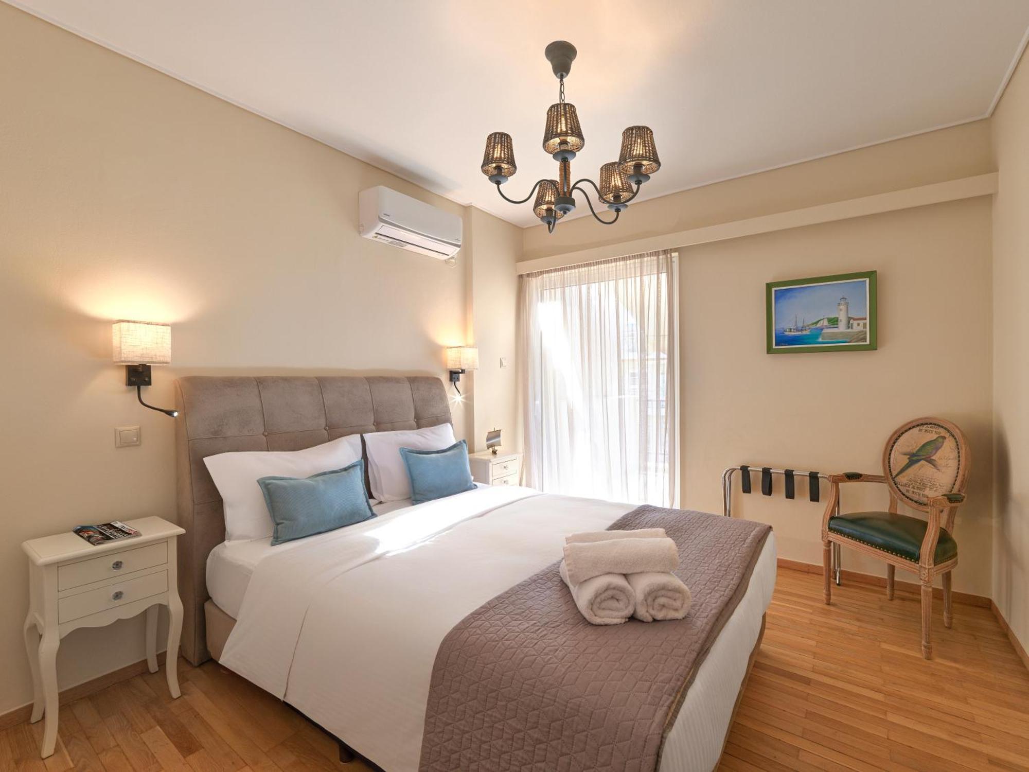 Penthouse & Near Glyfada - Free Parking Athens