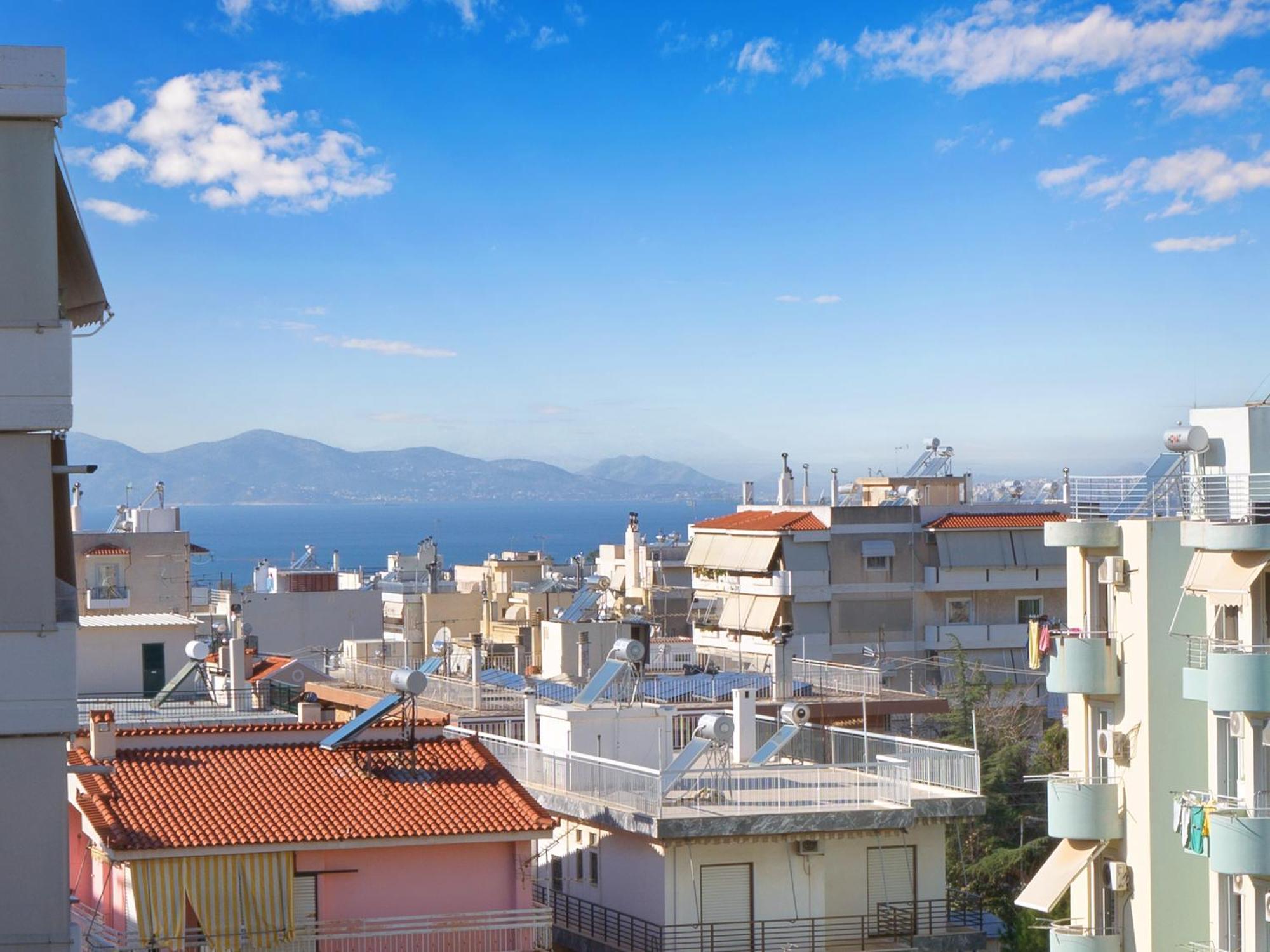 Apartment Penthouse & Near Glyfada - Free Parking Athens
