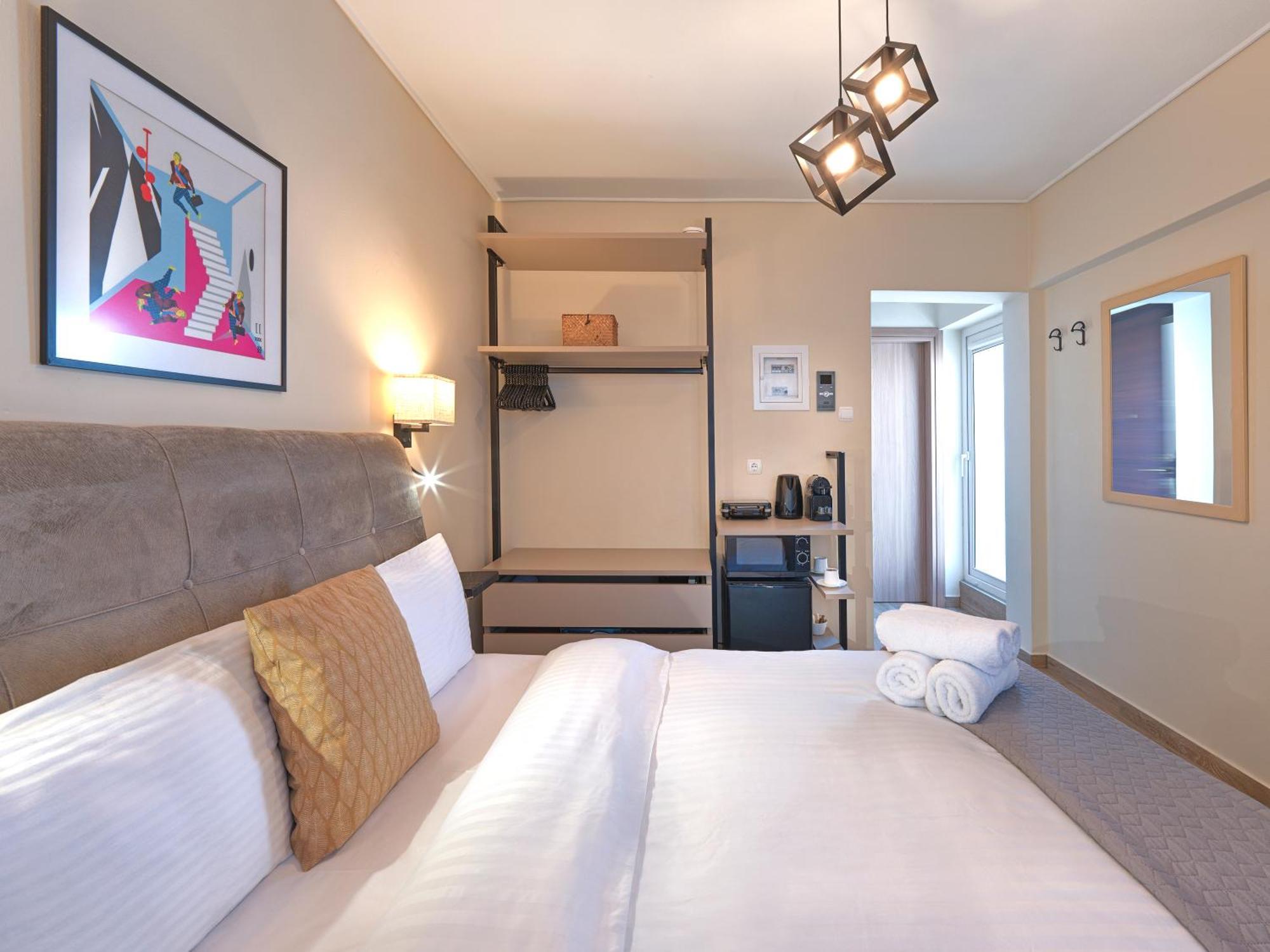 Penthouse & Near Glyfada - Free Parking