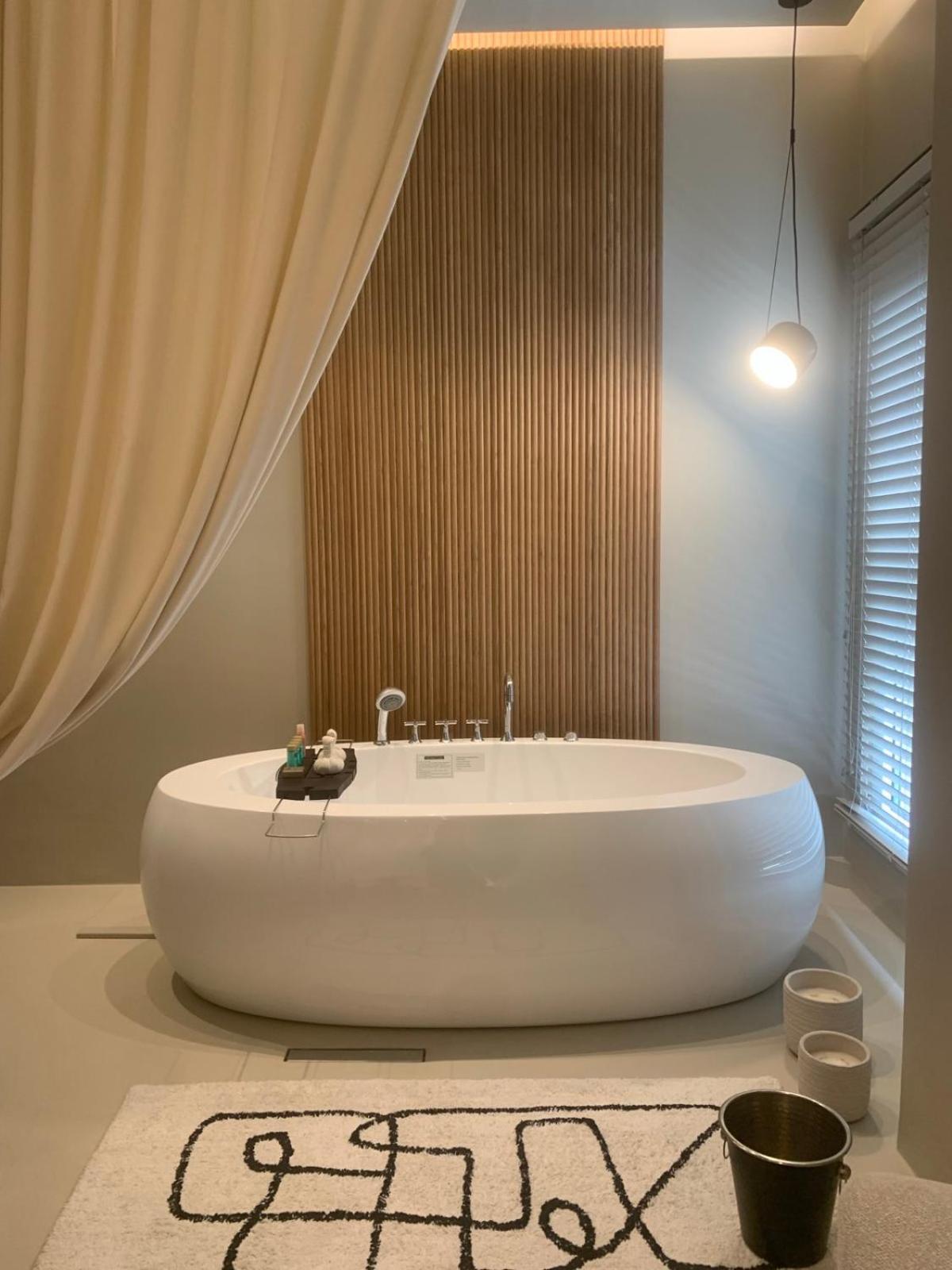 Khroma Luxury 3- Front Hersonissos (Crete)