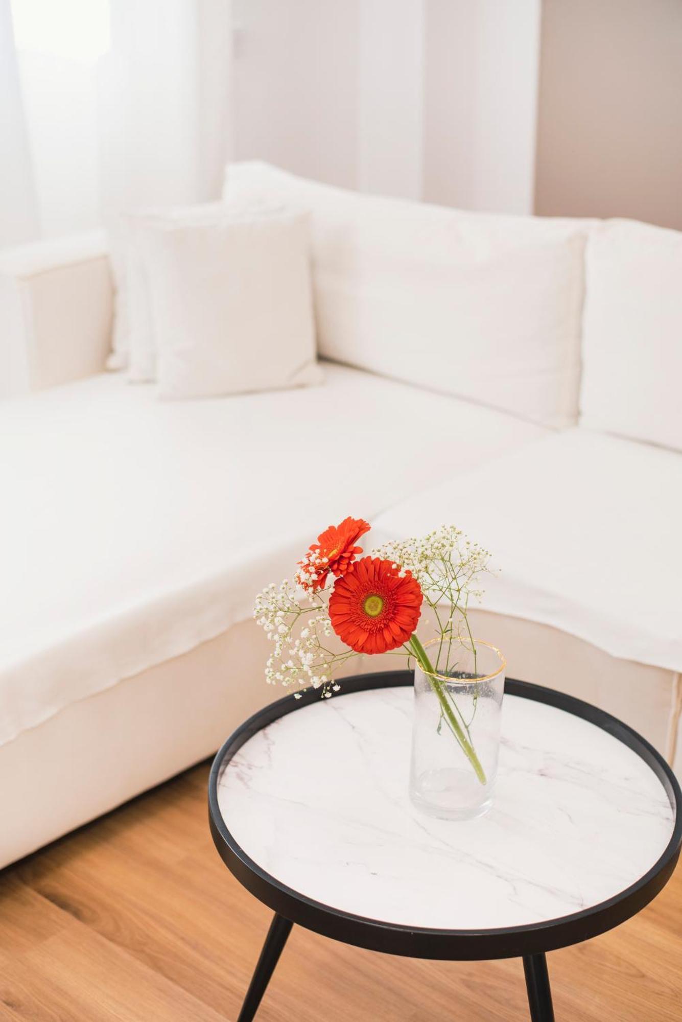 White Harmony, 2 Bedroom Athens