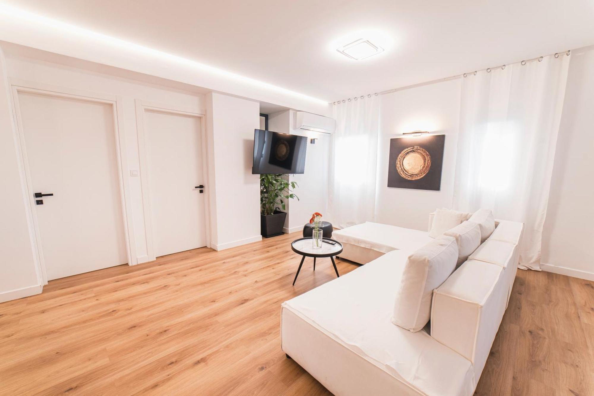 White Harmony, 2 Bedroom *