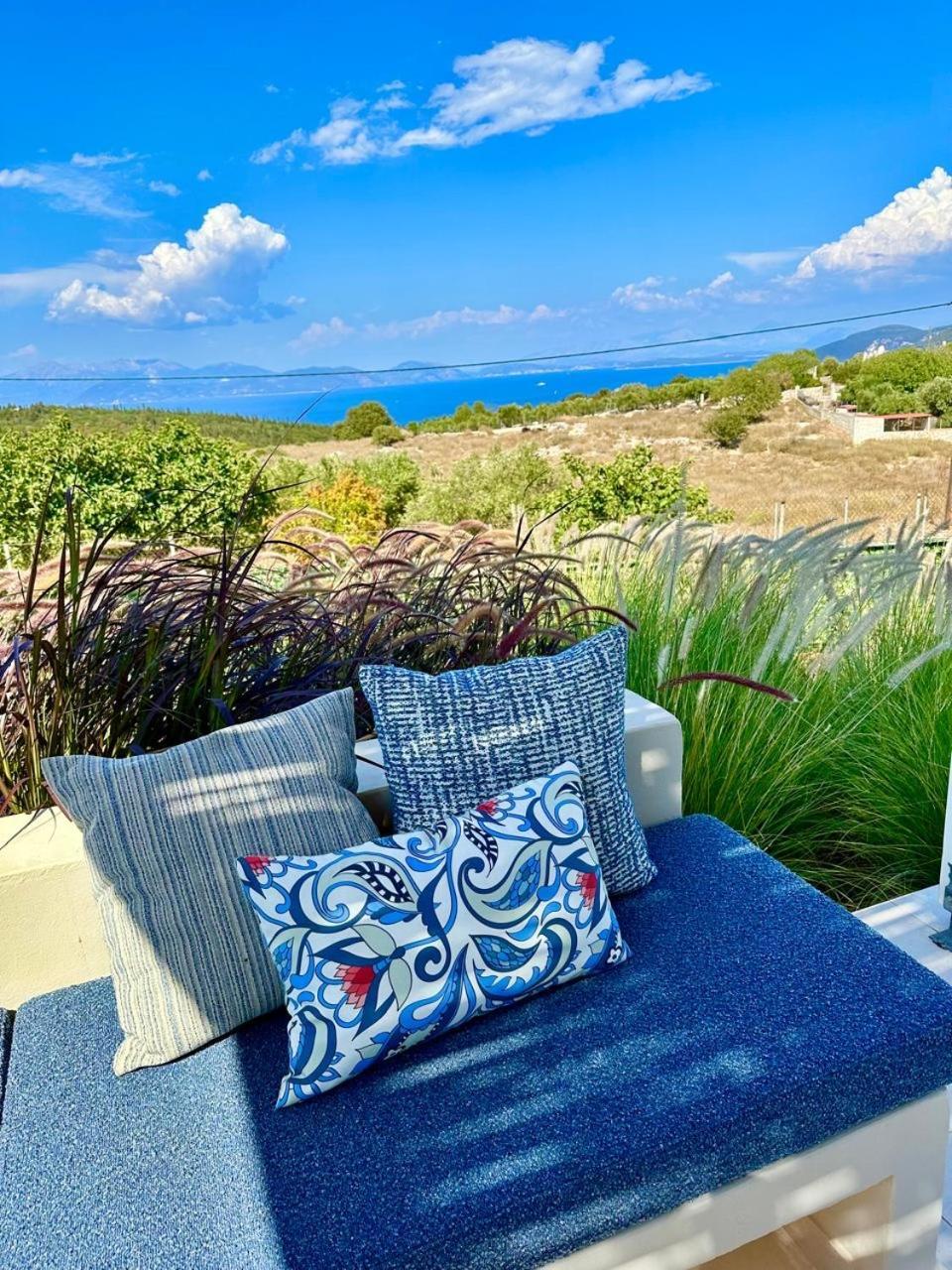 Ariste With Stunning Views Near Fiscardo Villa Katsarata