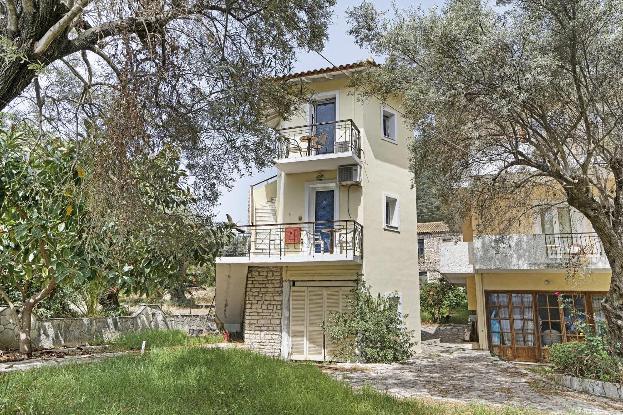 Mezoneta 4 * Nydri (Lefkada)