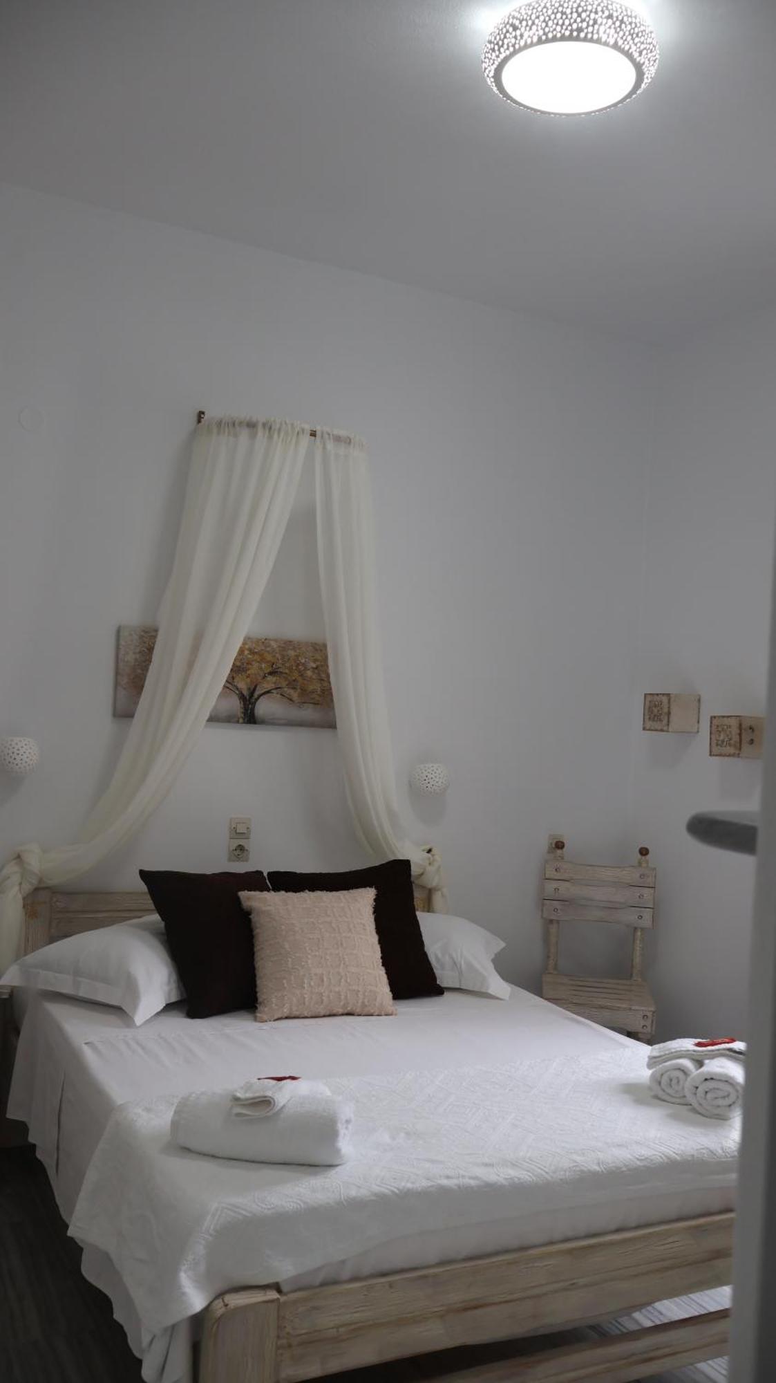 Pension Sofia Parikia (Paros)