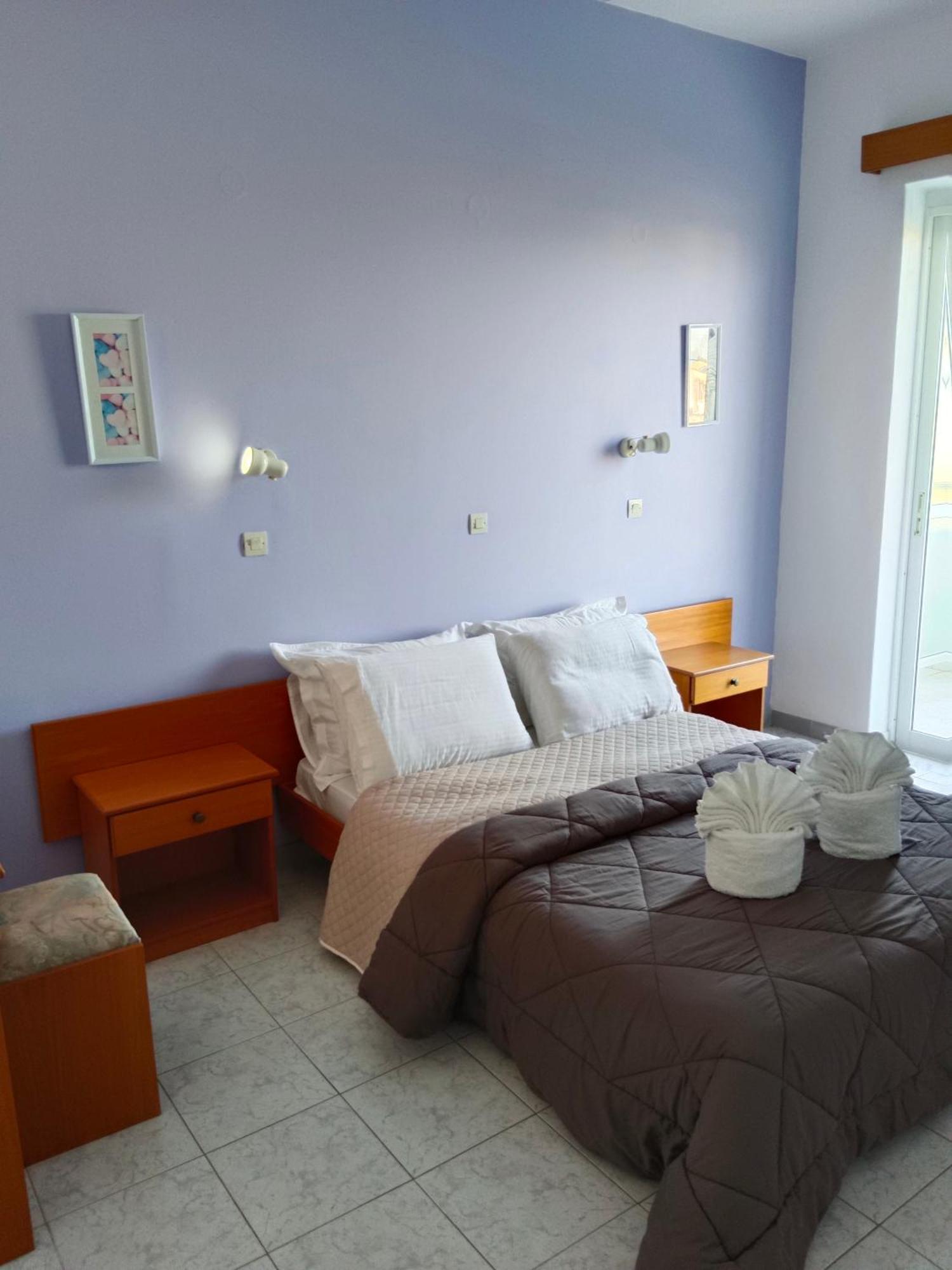 Aparthotel Pyrgos Hotel Apartments 2*