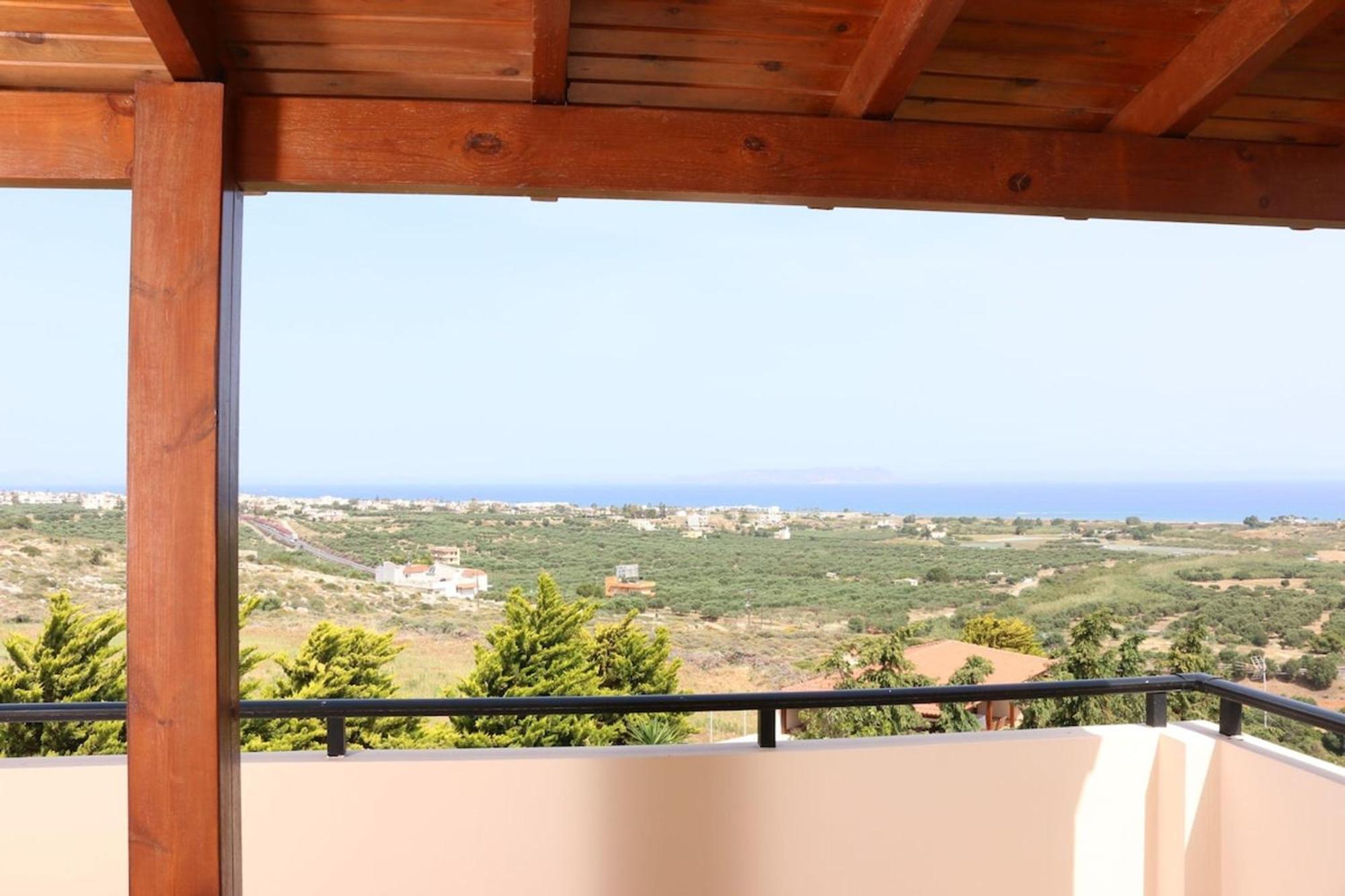 Angelika Two-storey House With Pool For 7 *