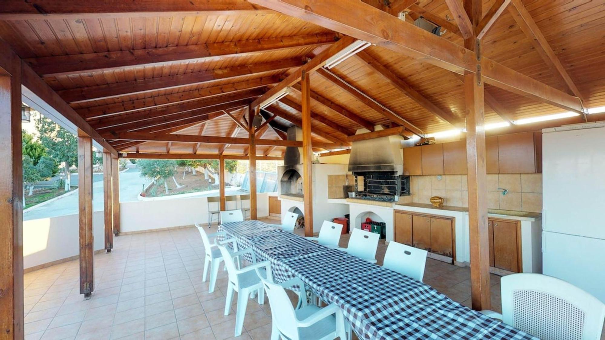 Angelika Two-storey House With Pool For 7