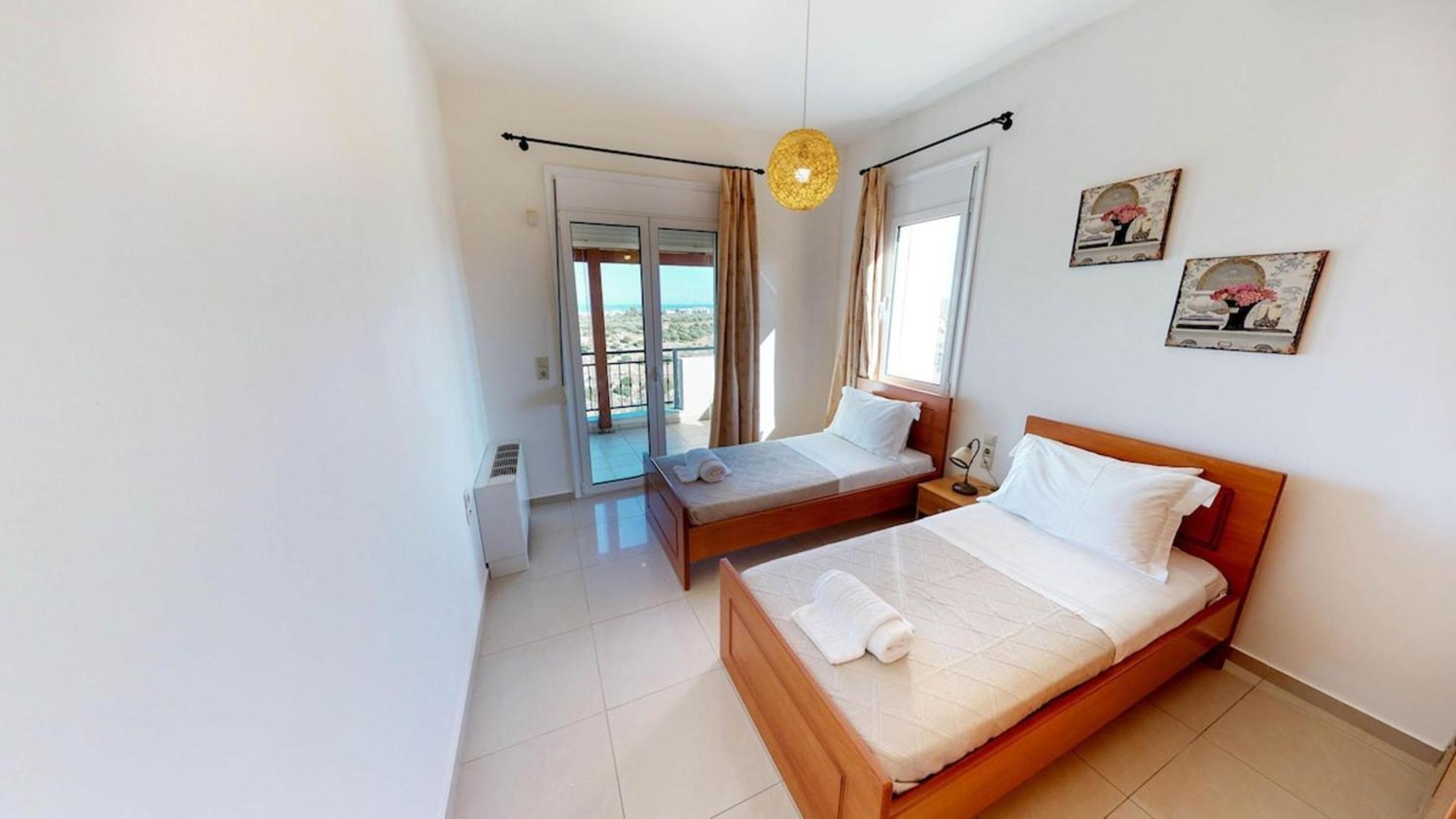 Angelika Two-storey House With Pool For 7 *