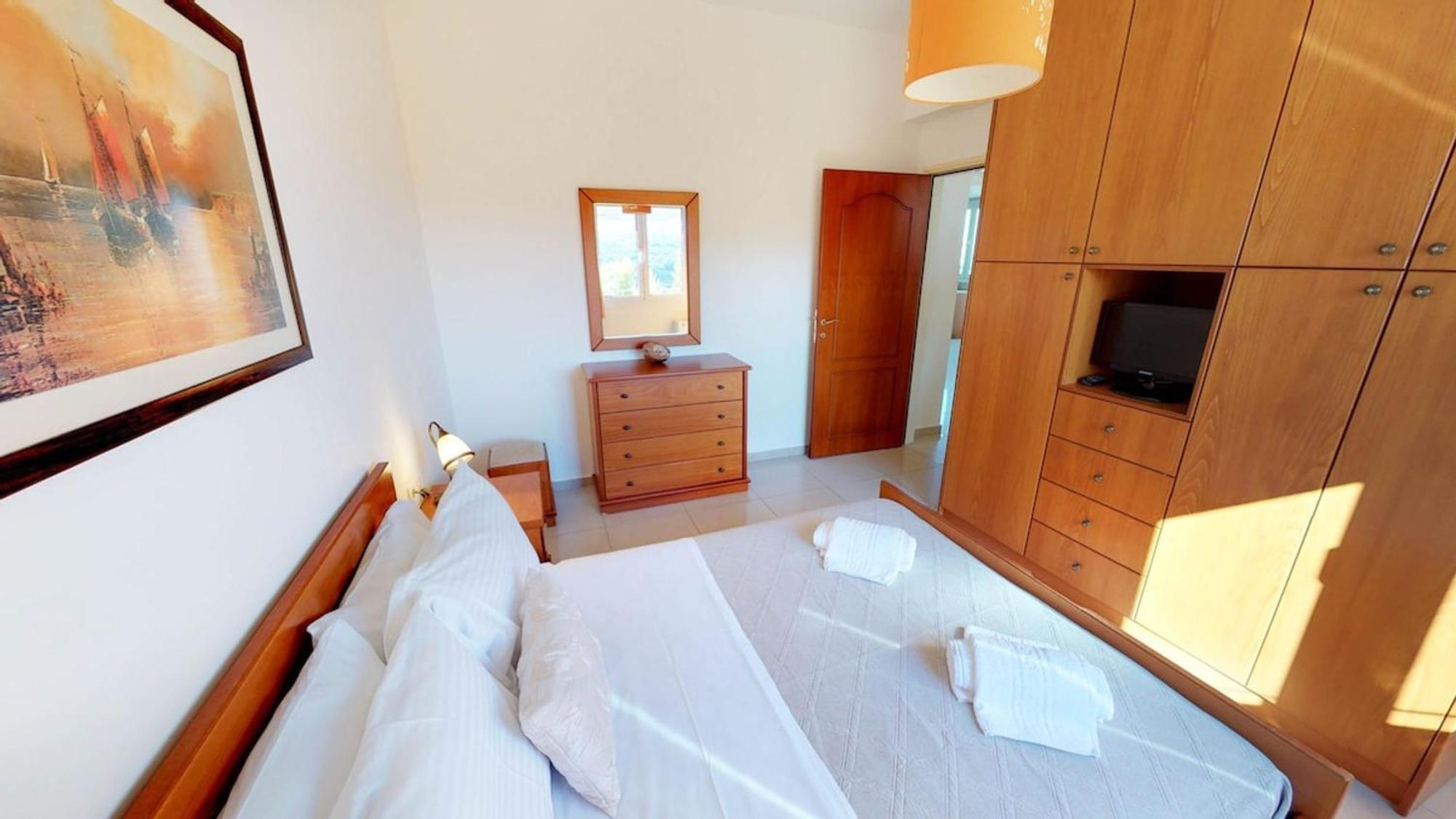 Angelika Two-storey House With Pool For 7 Gouves
