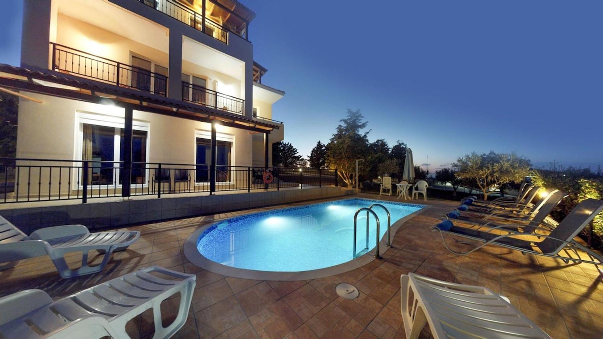 Angelika Two-storey House With Pool For 7 Villa