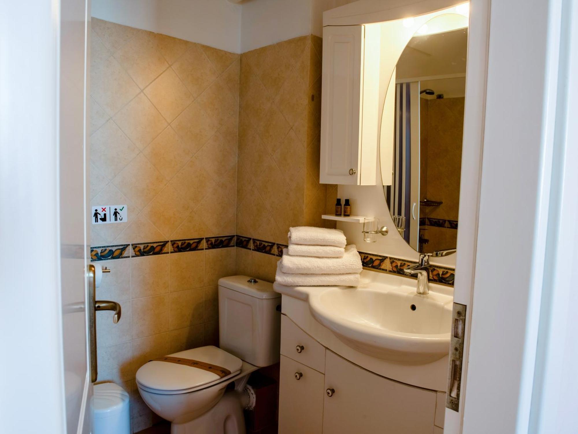 Dafnis Apartment
