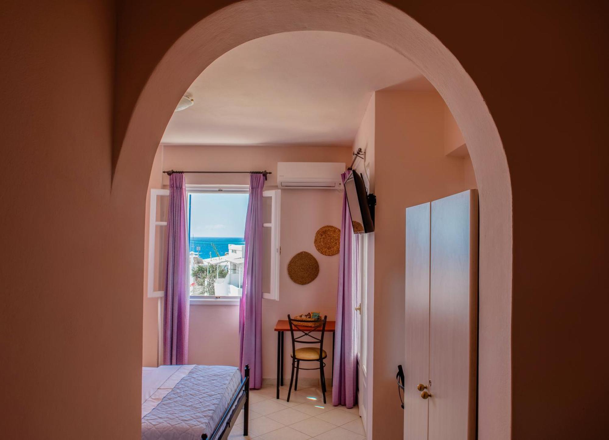 Dafnis Apartment Koufonisia