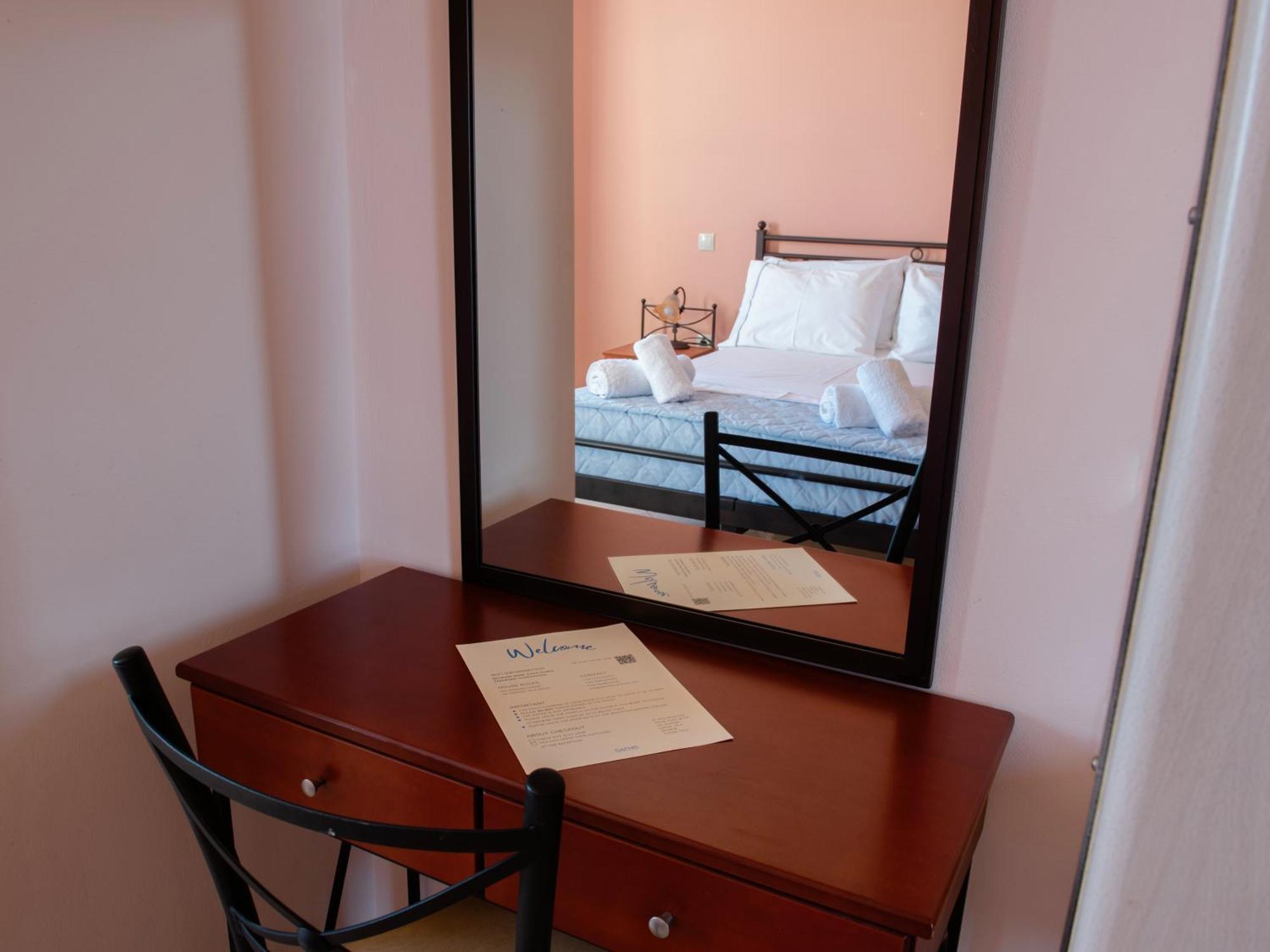 Dafnis Apartment
