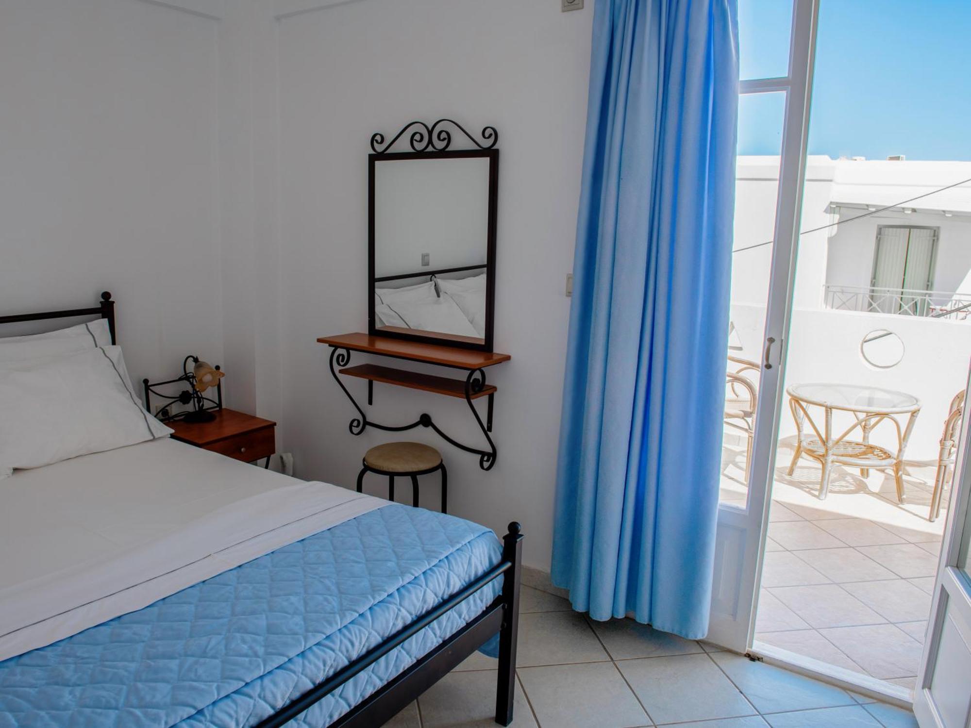 Apartment Dafnis Koufonisia