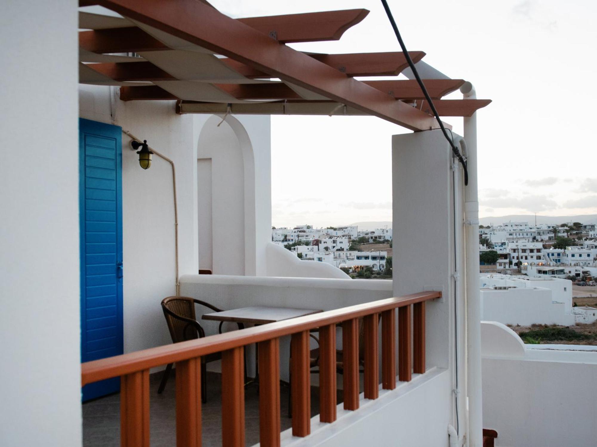 Apartment Dafnis *