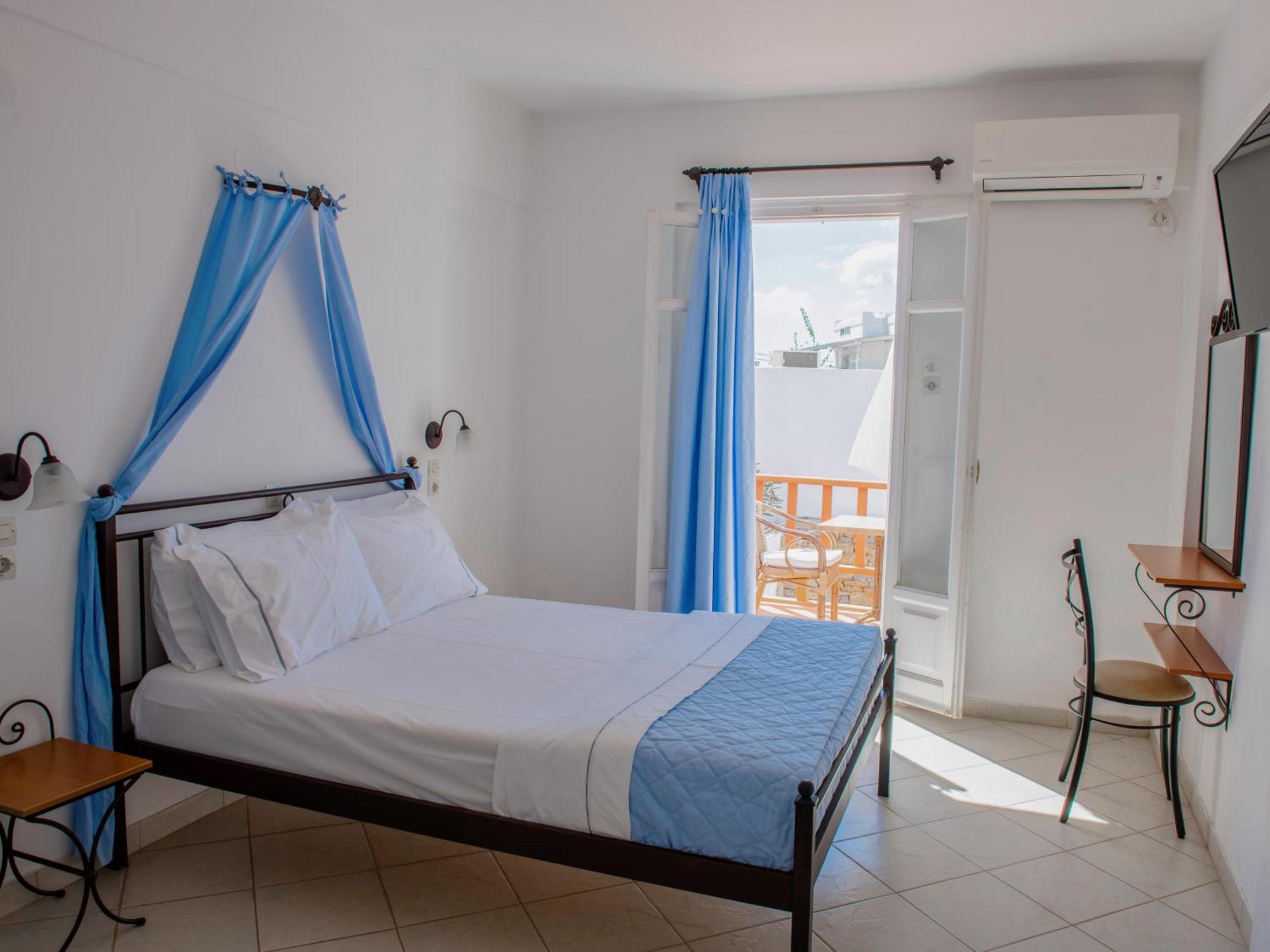 Dafnis Apartment