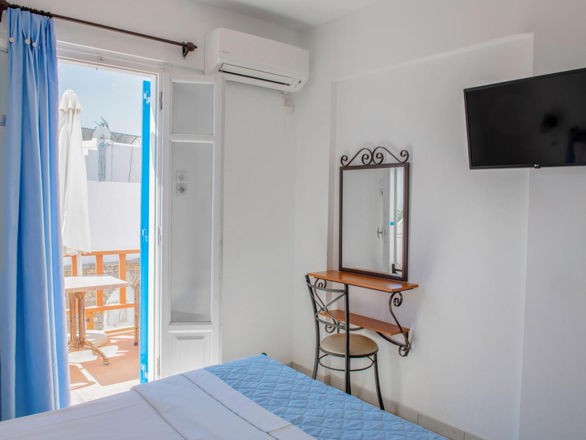 Dafnis Apartment