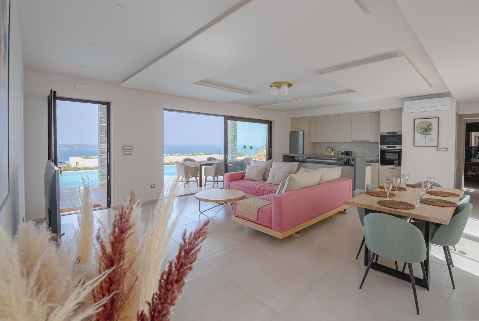 Lamar Private Luxury Villa *
