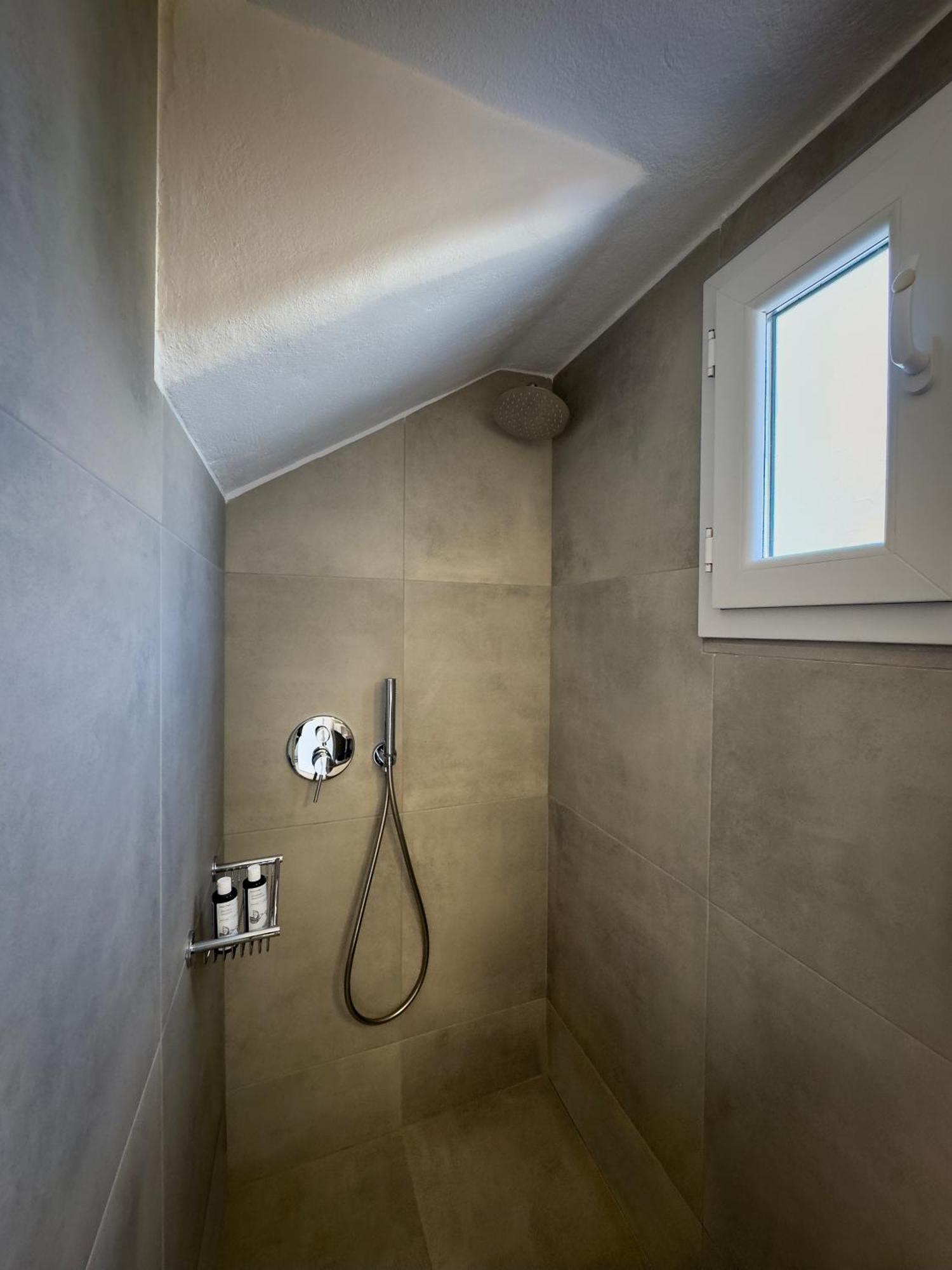 Aneton Residences Folegandros