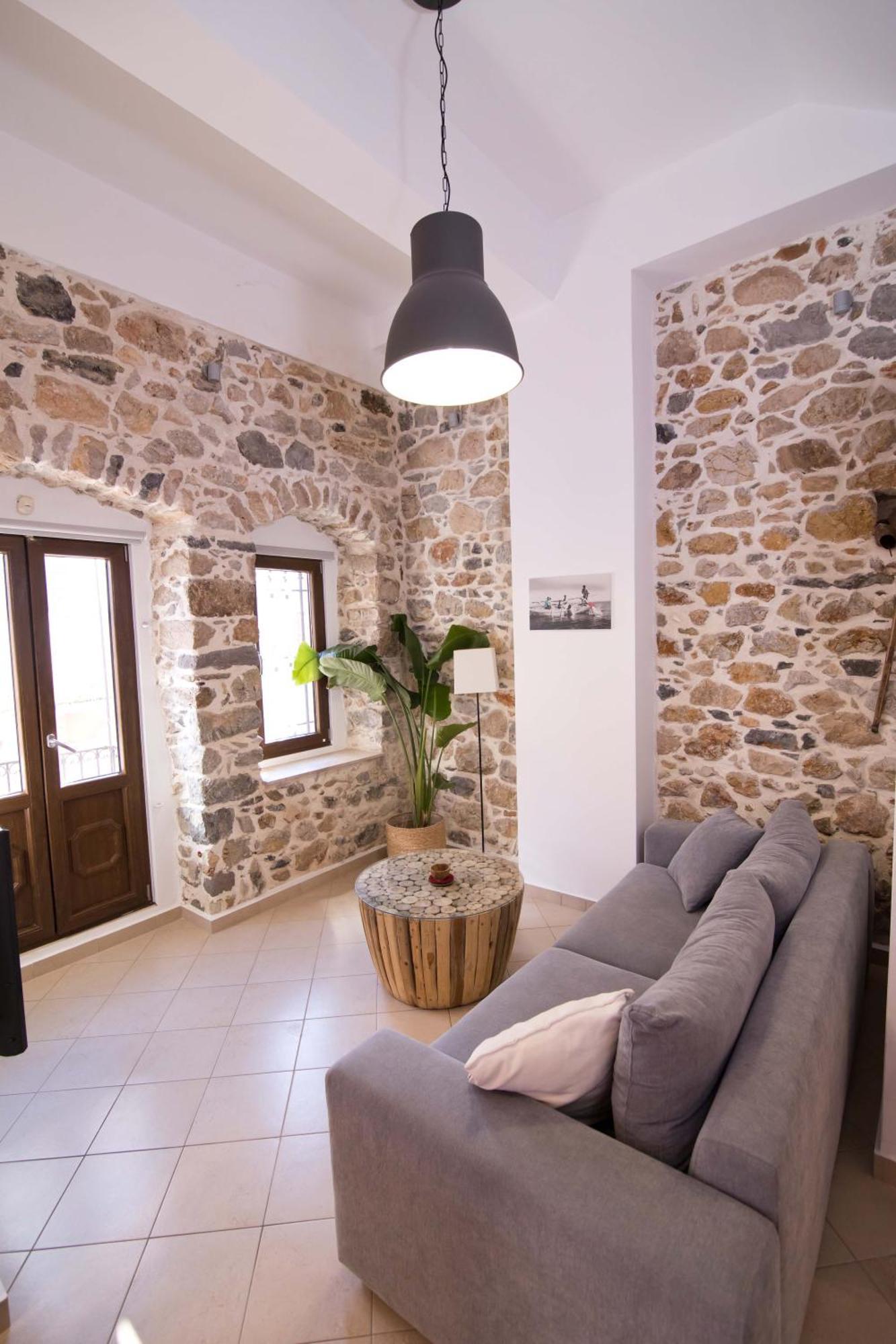 Foteini Apartment *
