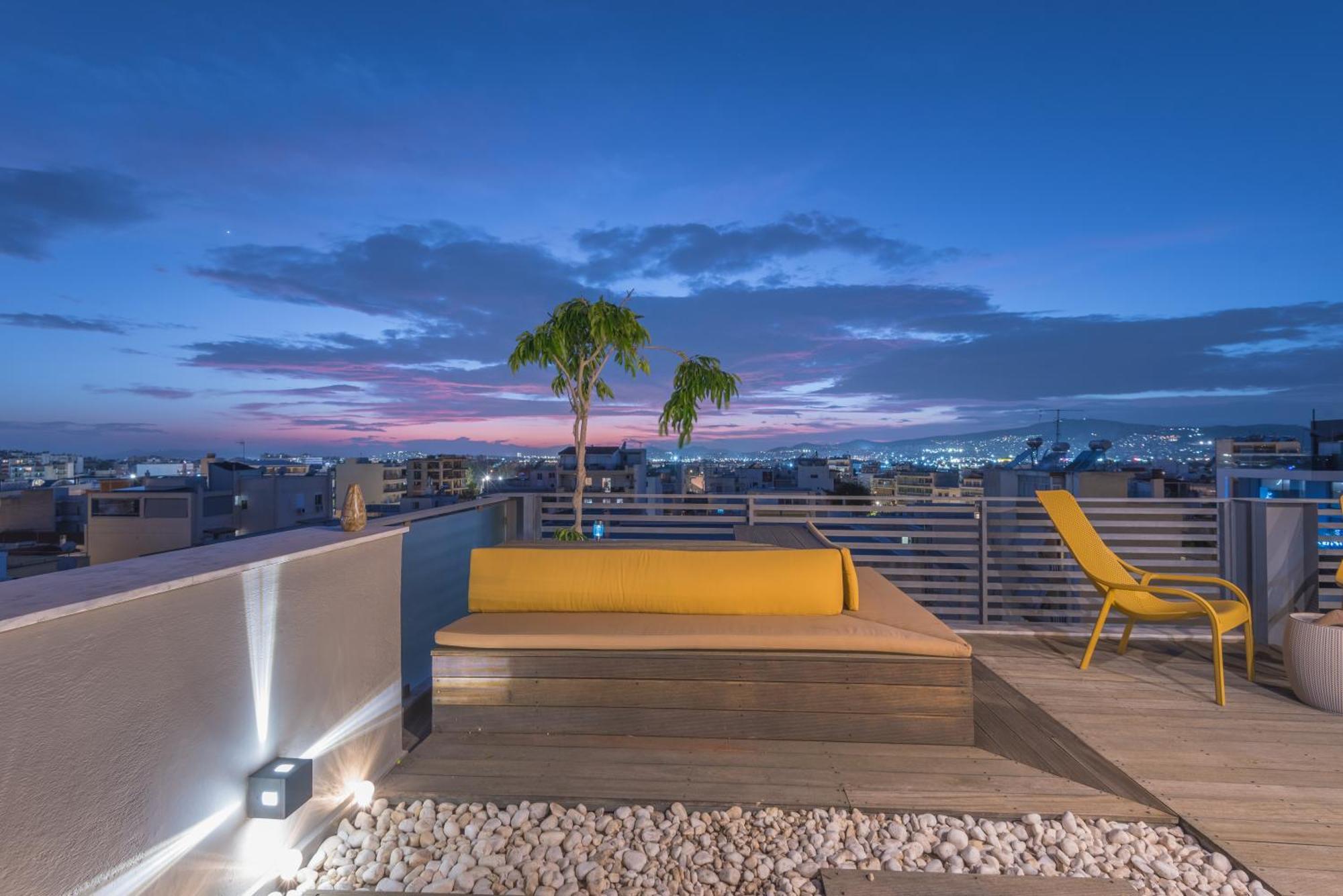 Acropolis View Luxe Penthouse With Outdoor Terrace Hottub Athens