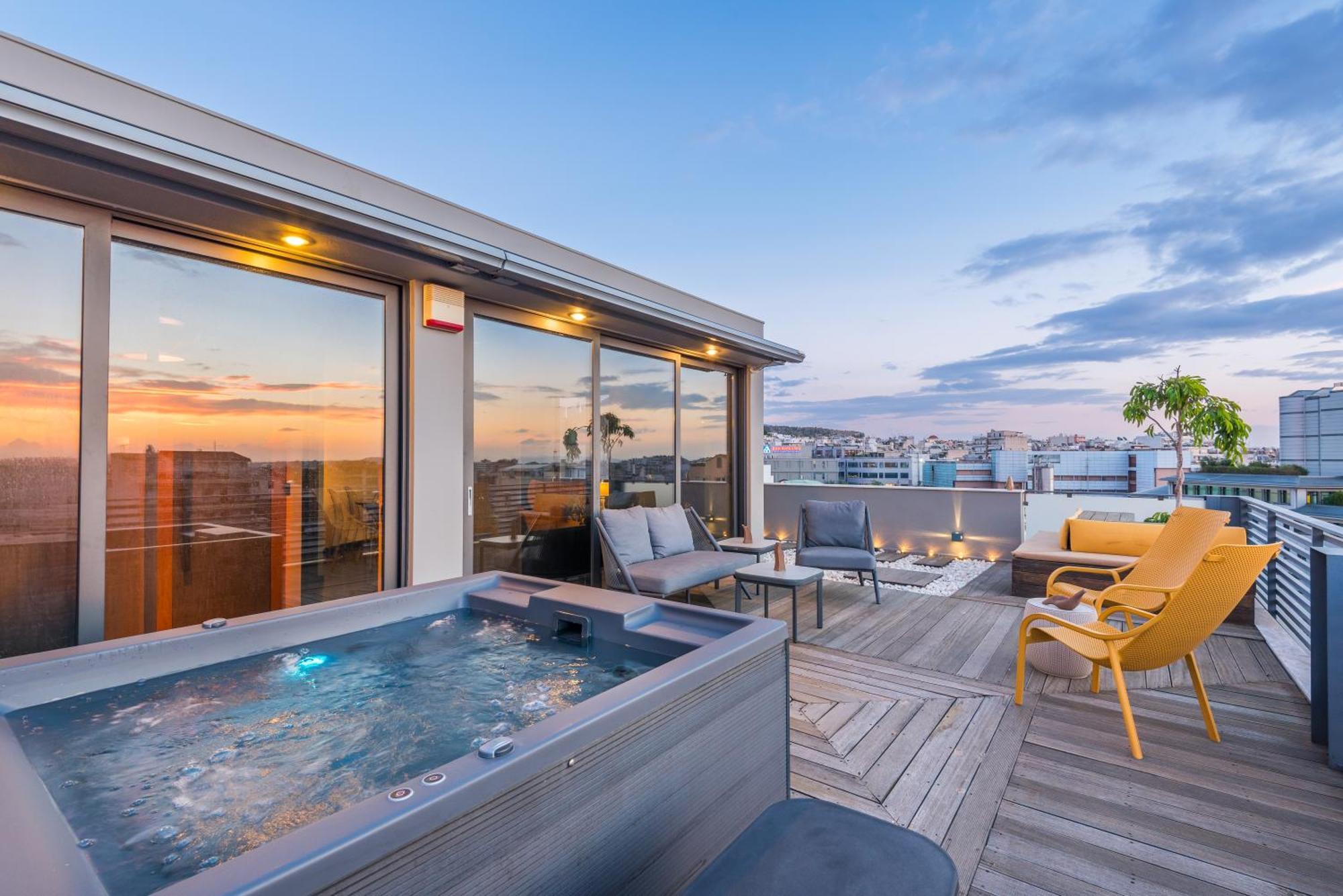 Acropolis View Luxe Penthouse With Outdoor Terrace Hottub Apartment *