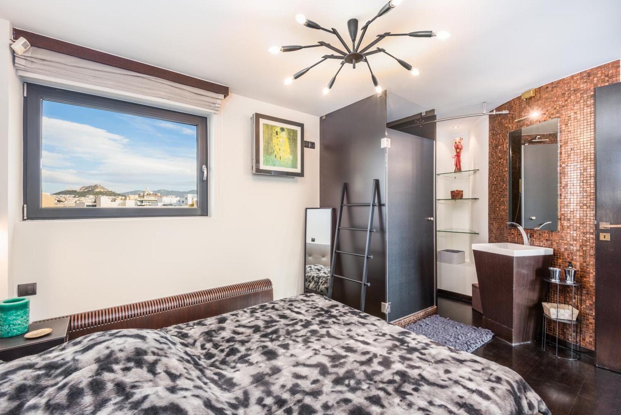 Apartment Acropolis View Luxe Penthouse With Outdoor Terrace Hottub Athens