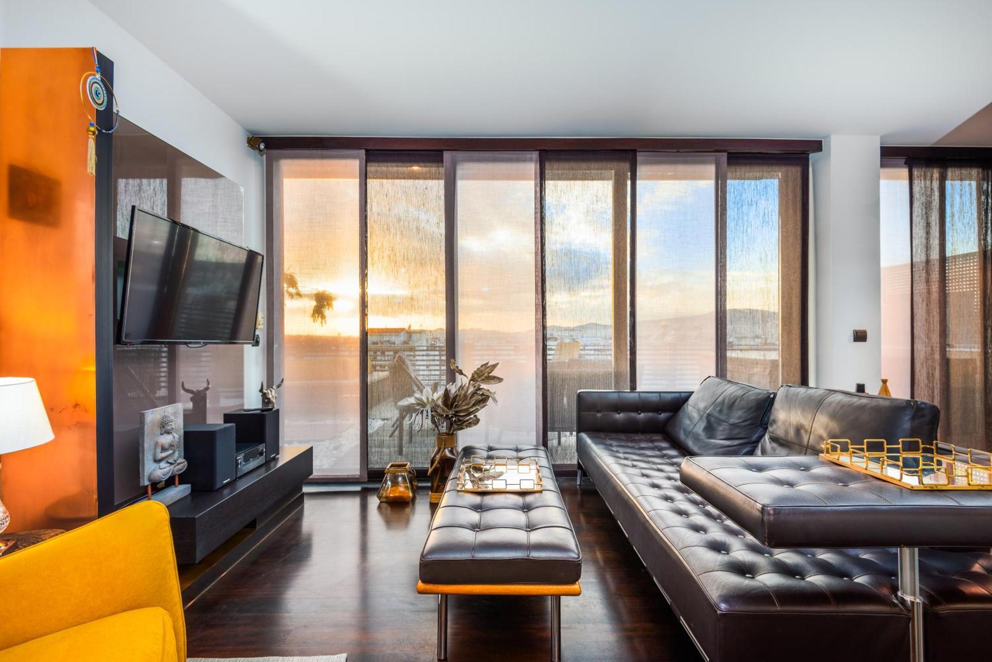 Acropolis View Luxe Penthouse With Outdoor Terrace Hottub * Athens