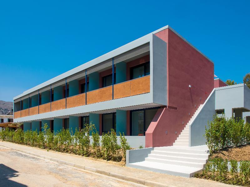 Cooee Corissia Harmony Hotel
