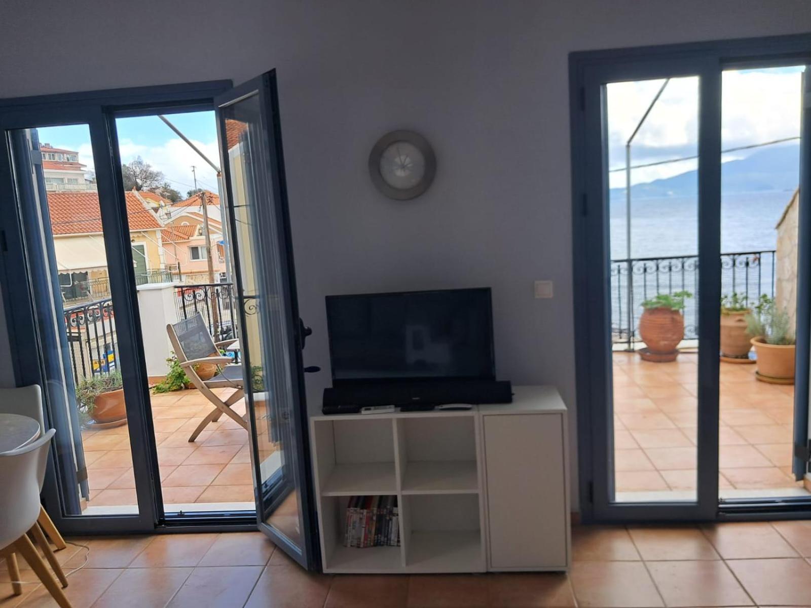 Apartment Agia Effimia Riviera *