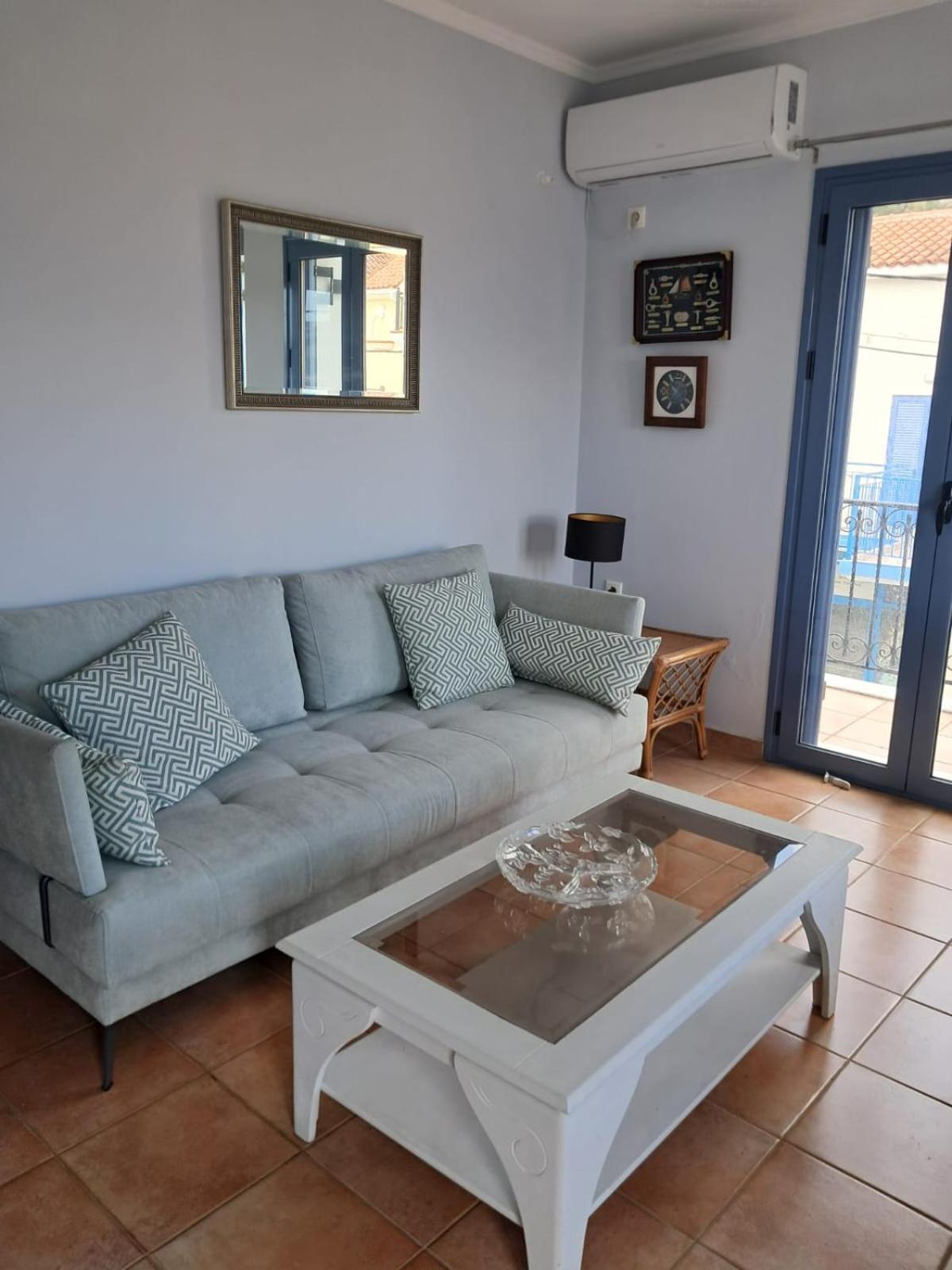 Agia Effimia Riviera Apartment *