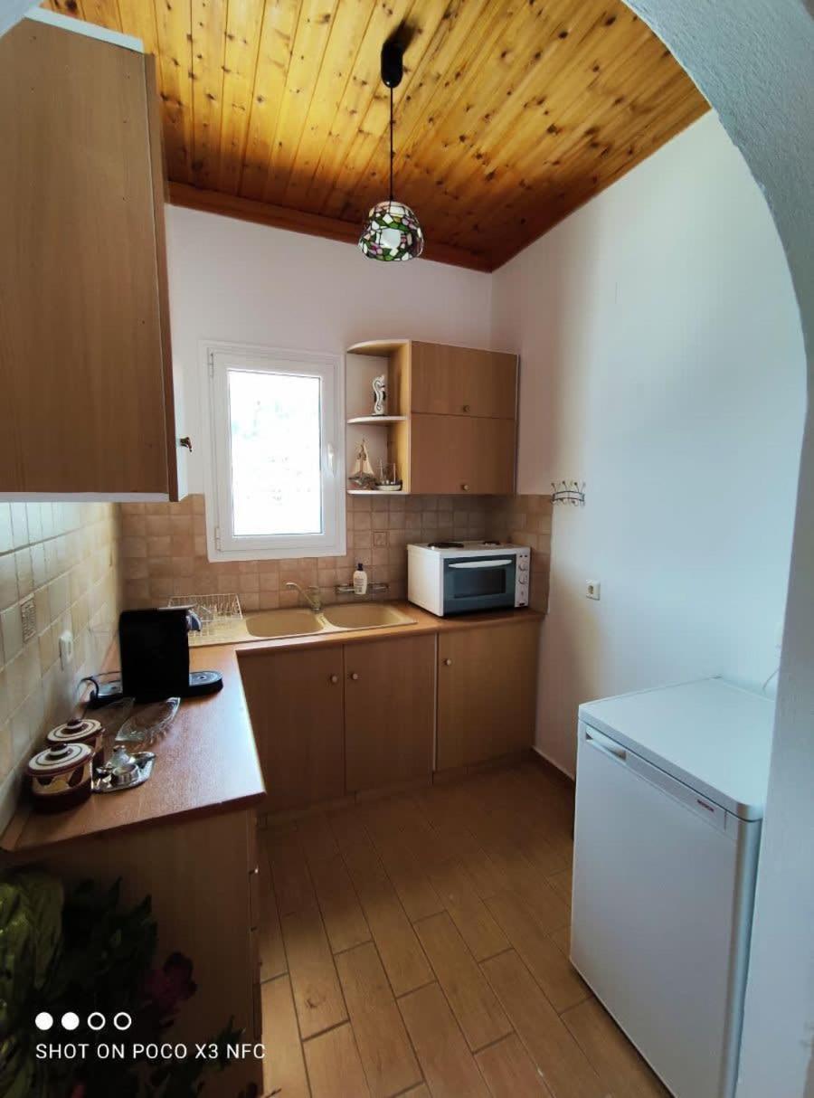 Lefkada Seascape W Breathtaking Views Apartment