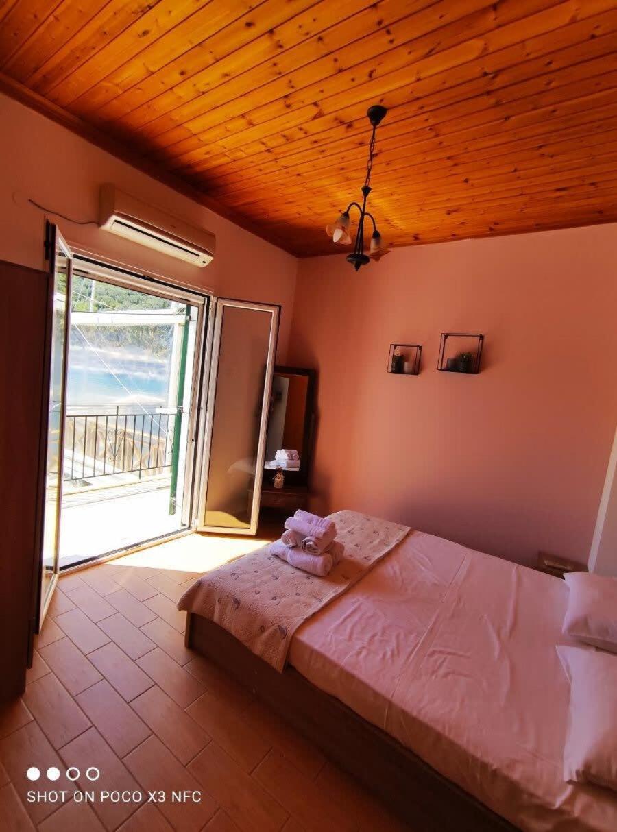Lefkada Seascape W Breathtaking Views Apartment *