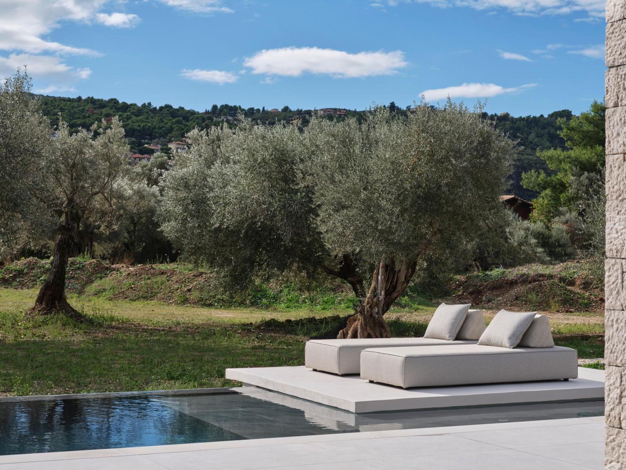 Noero Villa *