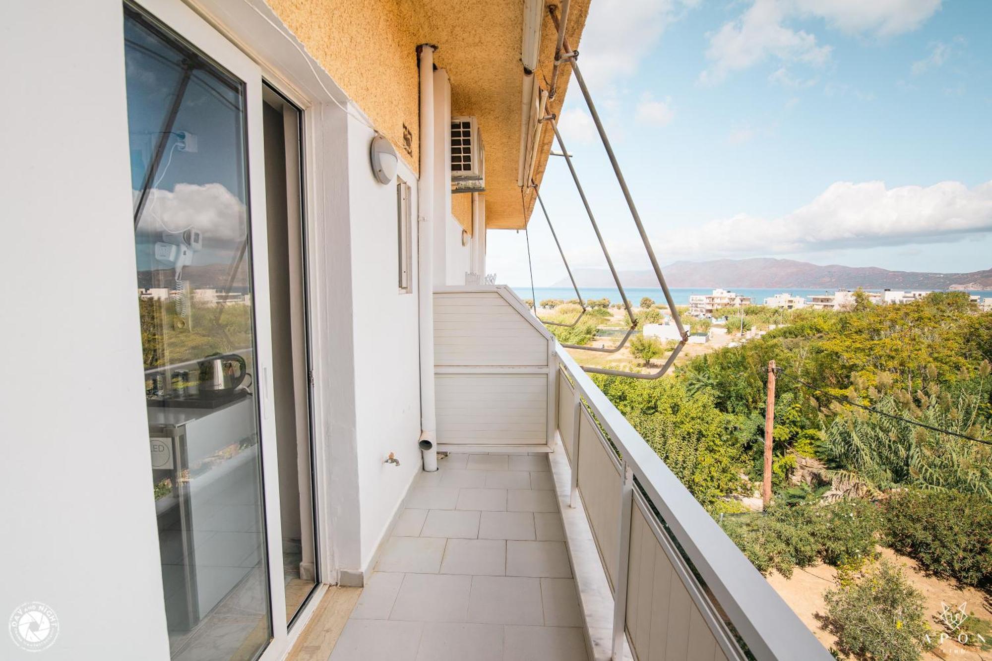 Bikakis Family Aparthotel *