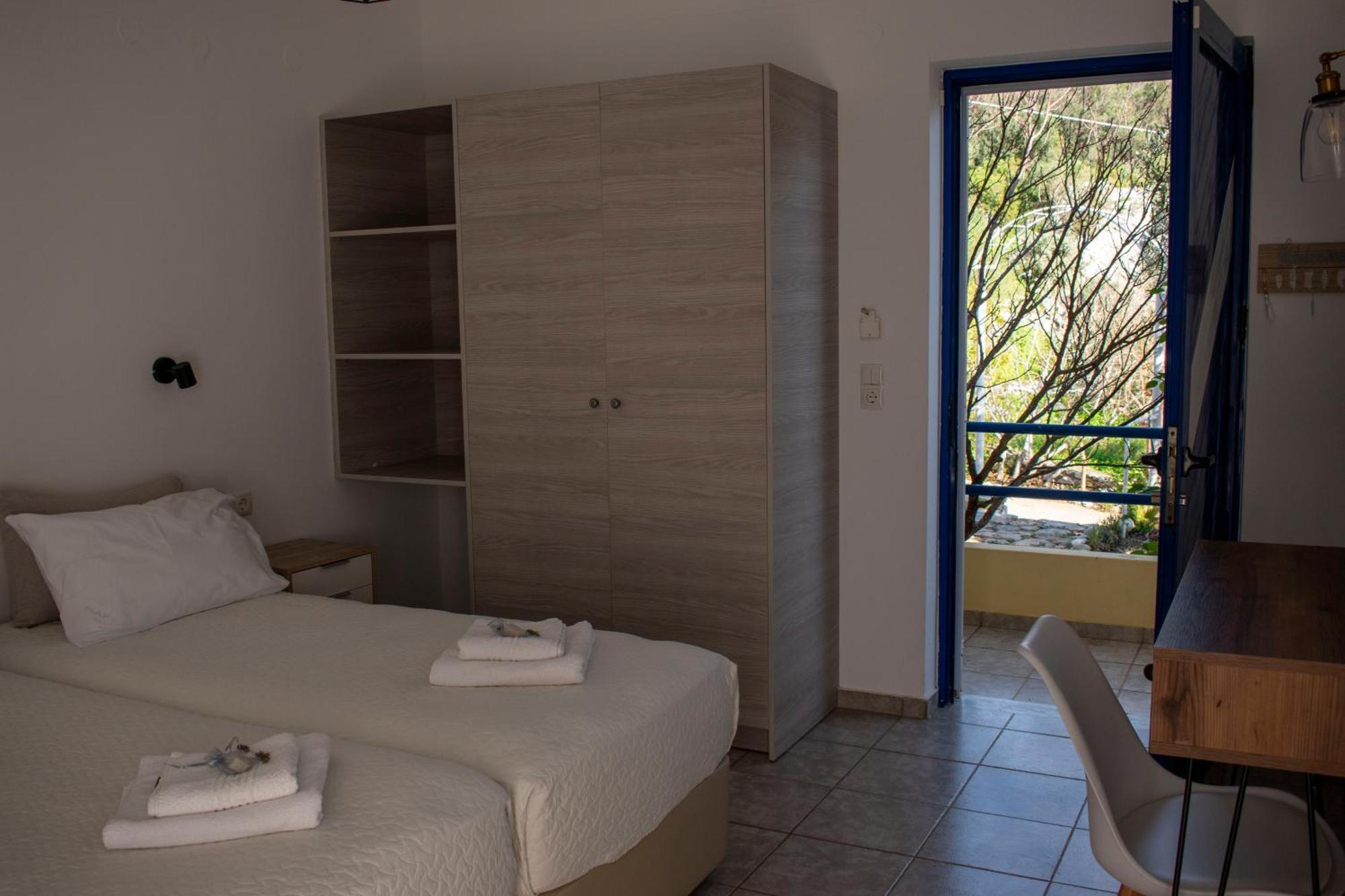 Guest house Voukelari