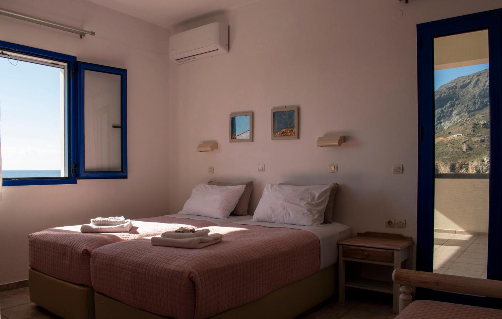 Guest house Voukelari
