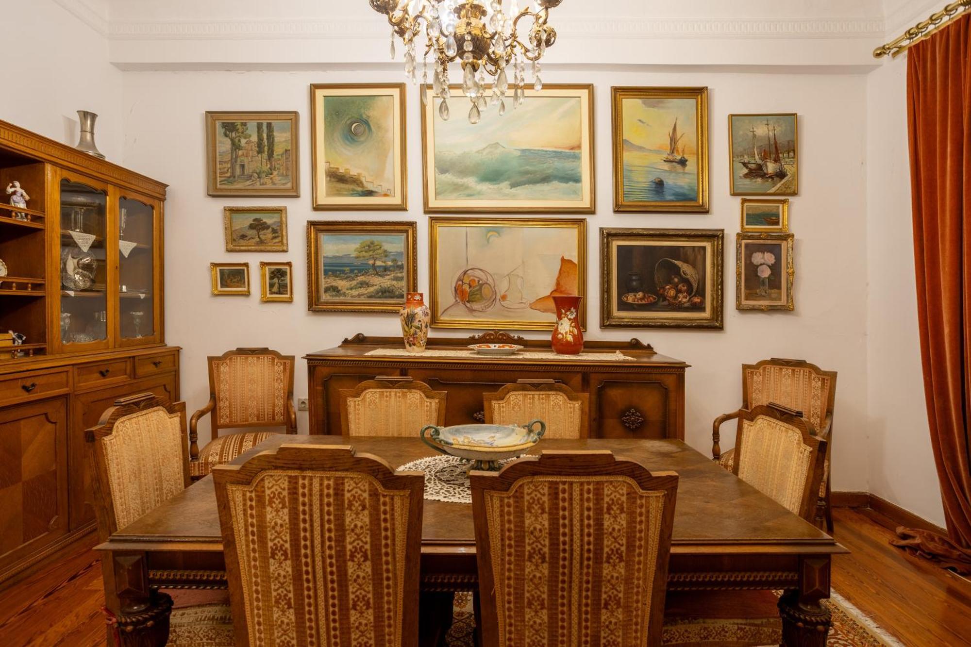 Apartment Plaka Vintage